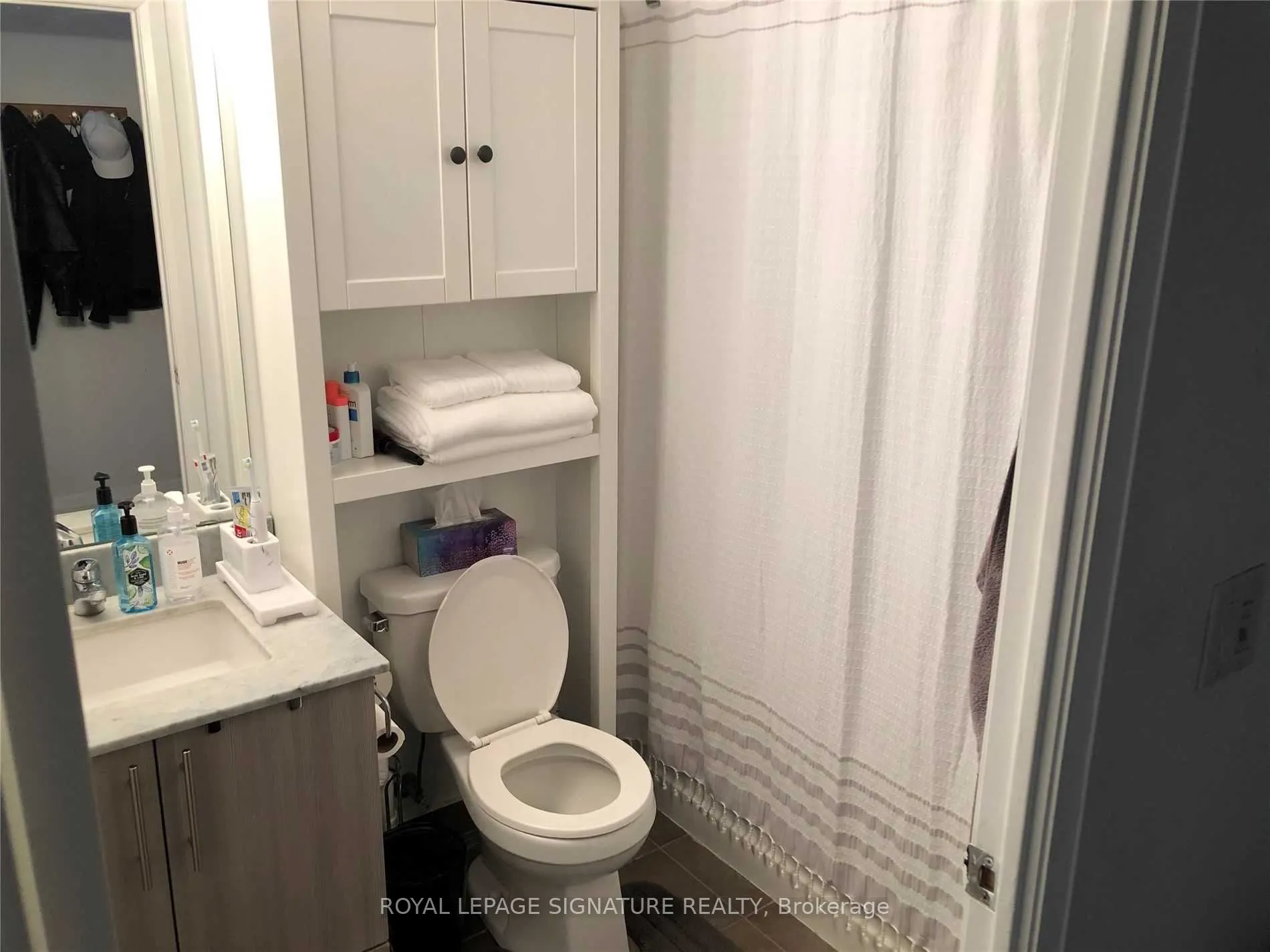 1185 The Queensway Avenue, #104