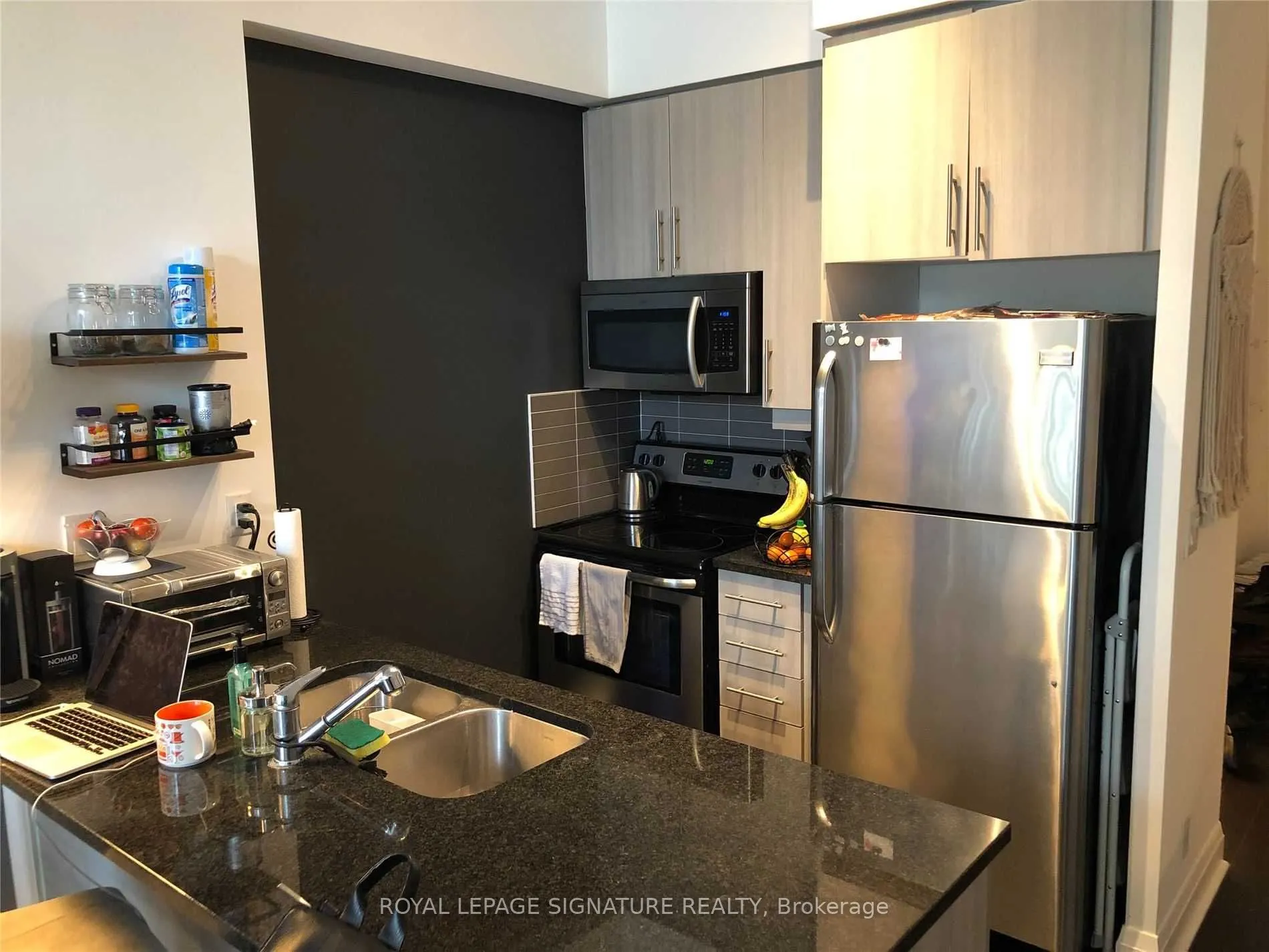 1185 The Queensway Avenue, #104