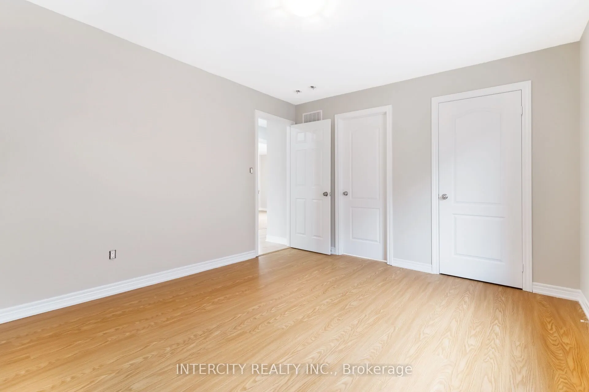 20 Russell Creek Drive