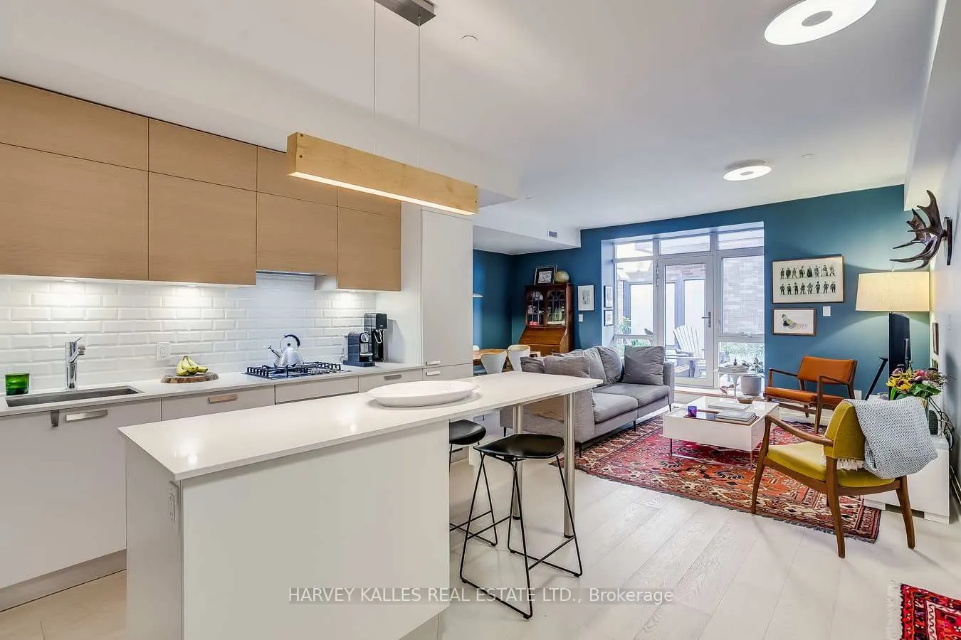 243 Perth Avenue, #C-105