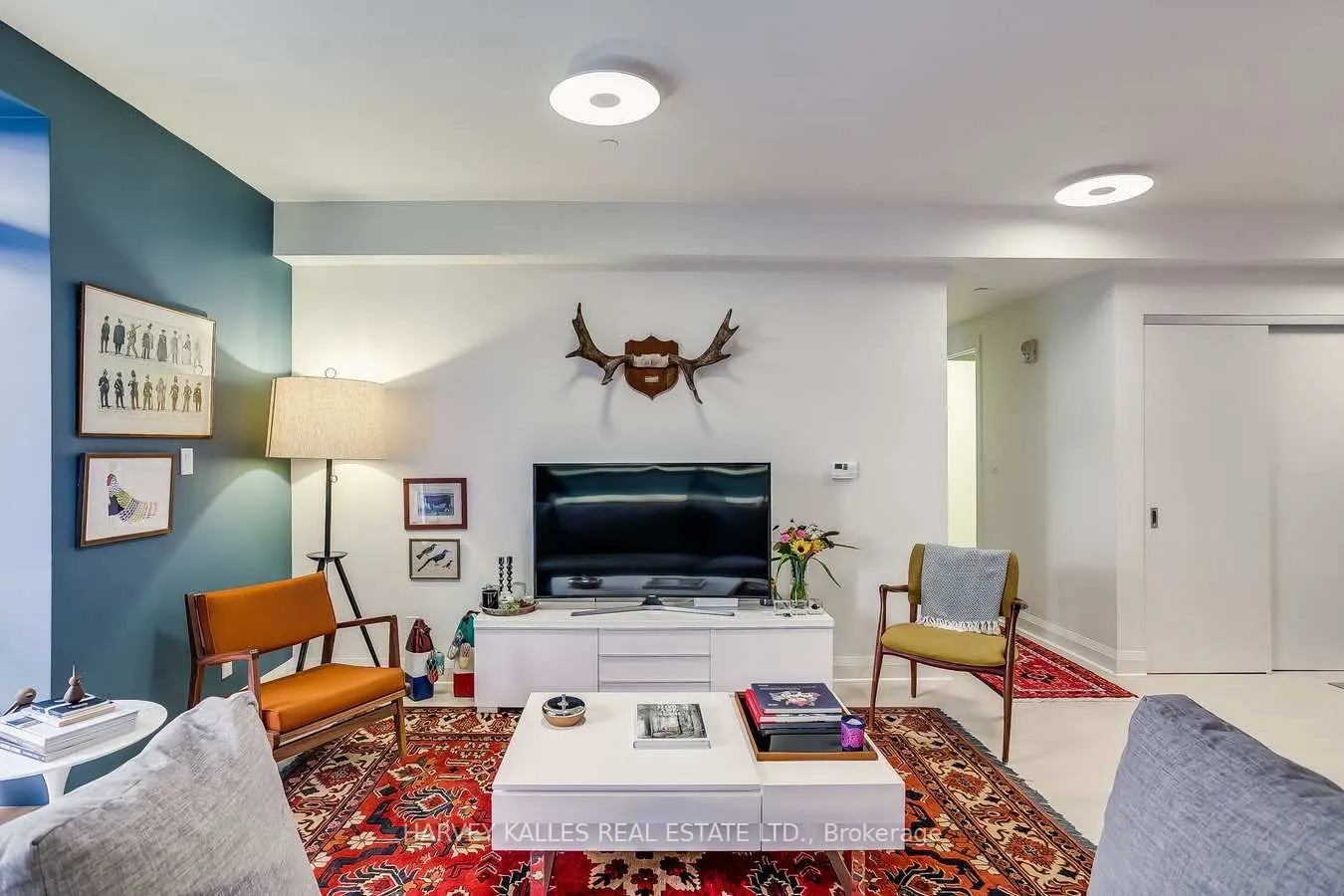 243 Perth Avenue, #C-105