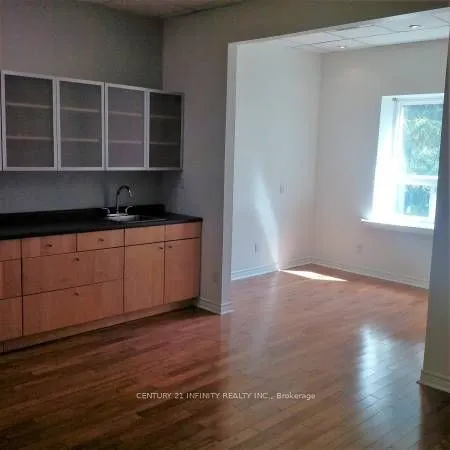 323 Kerr Street, #200