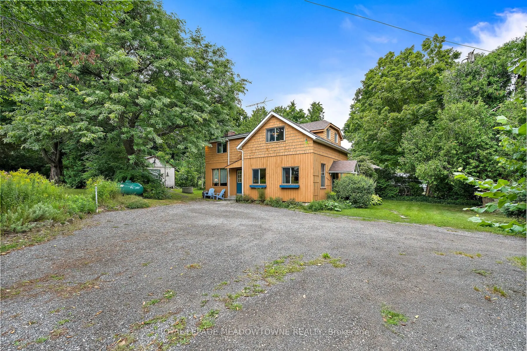 11369 22 Side Road