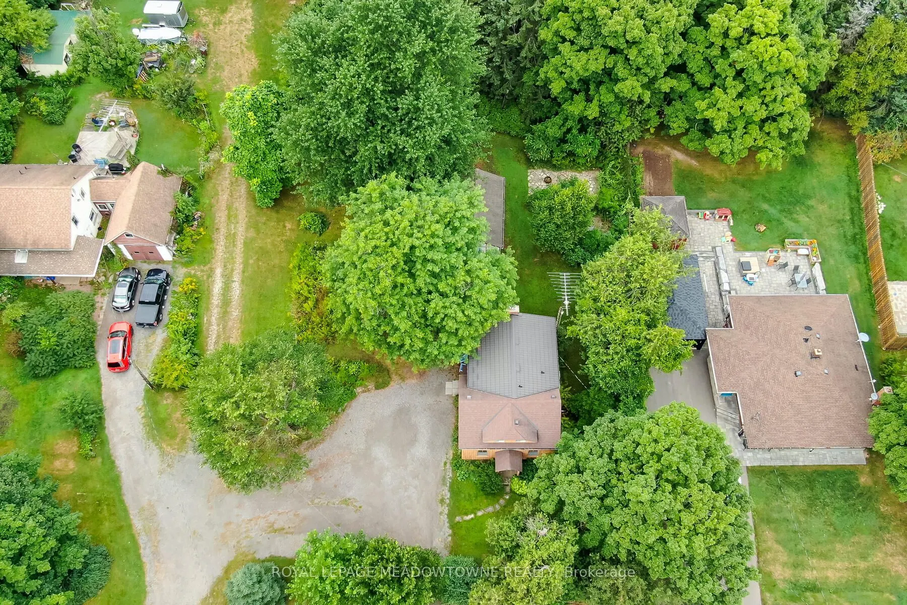 11369 22 Side Road