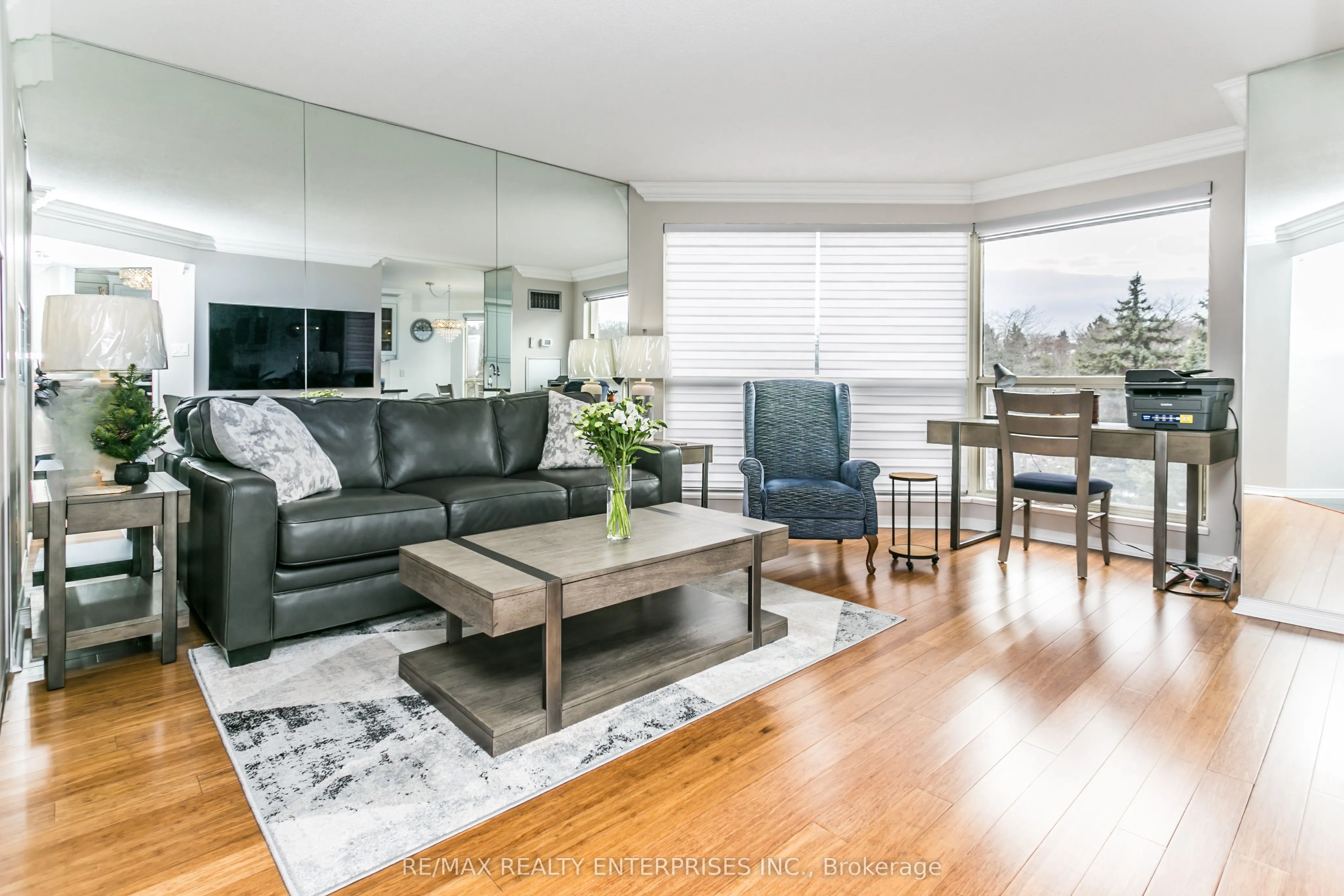 1700 The Collegeway, #402