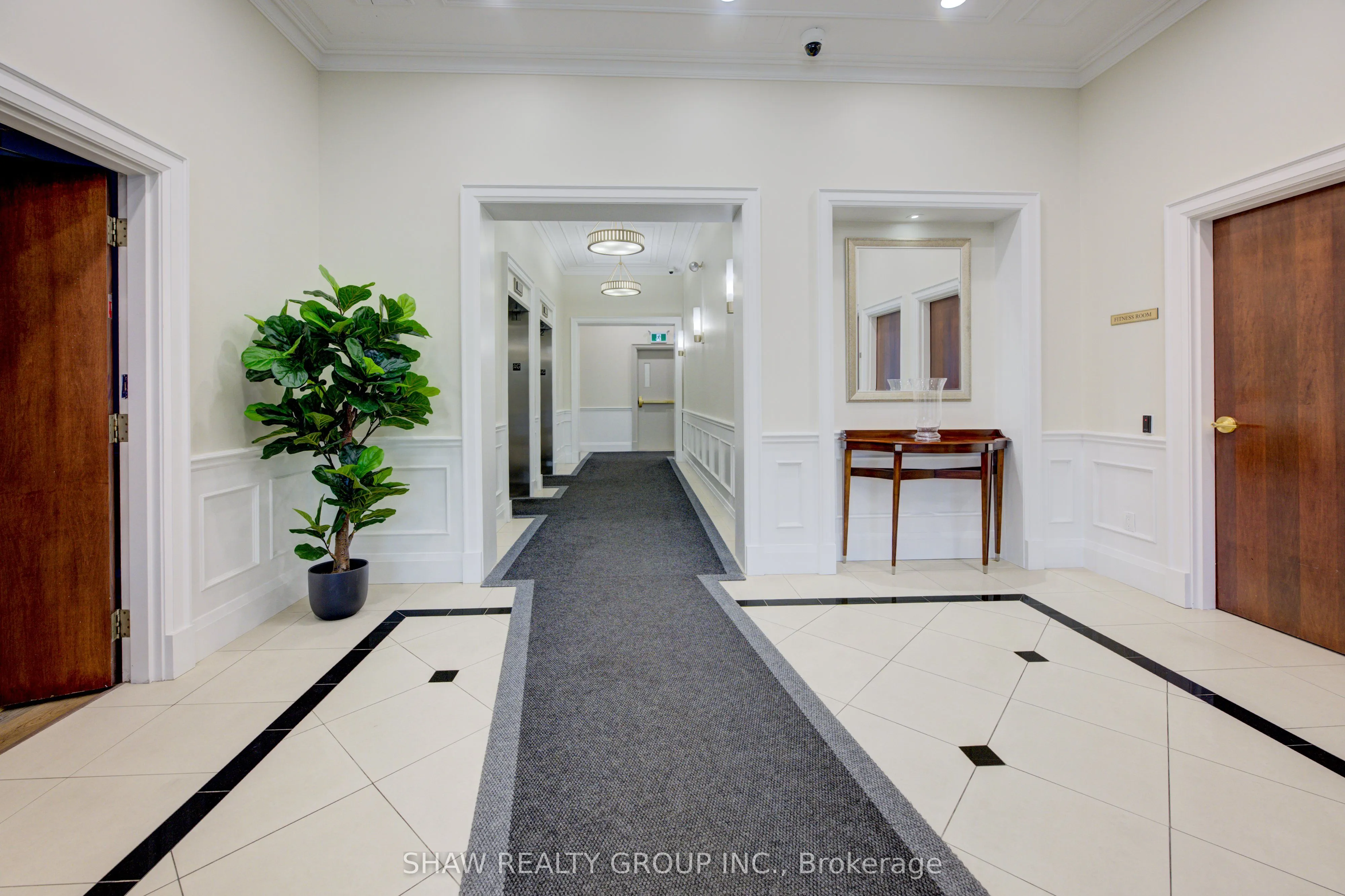 4196 Dundas Street W, #309