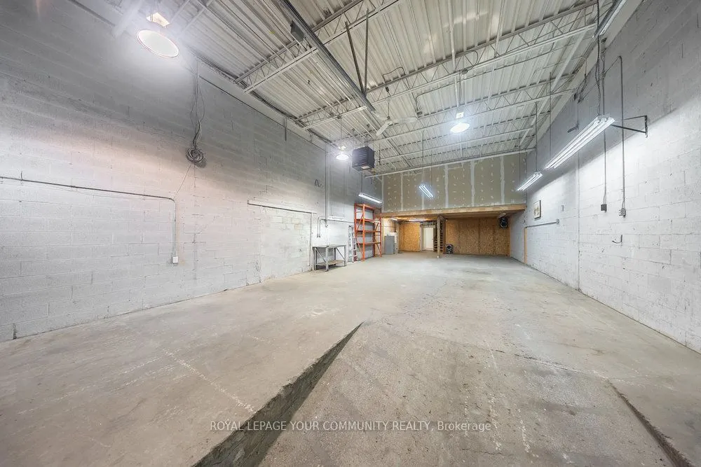 7171 Torbram Road, #C11
