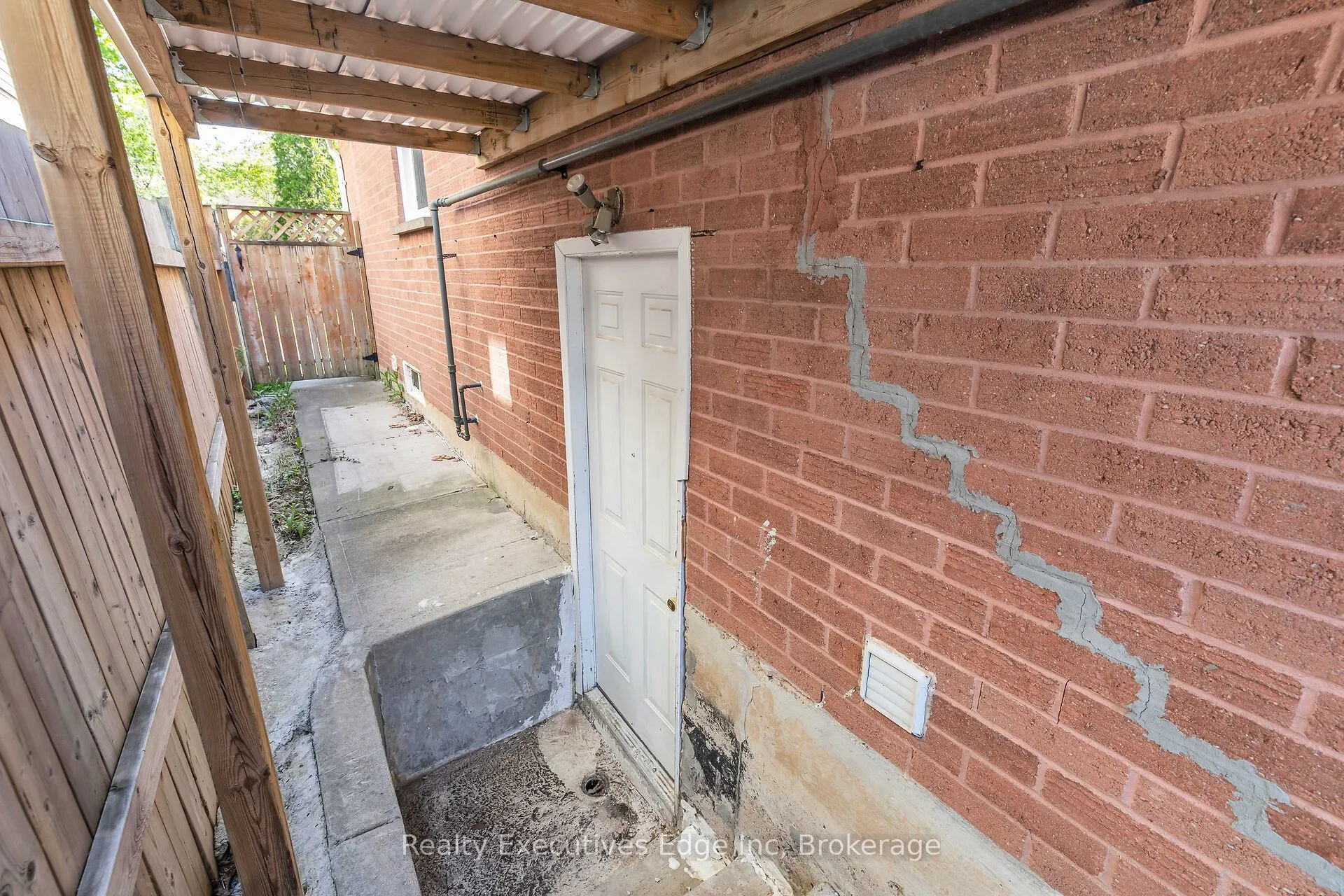 111 Ecclestone Drive