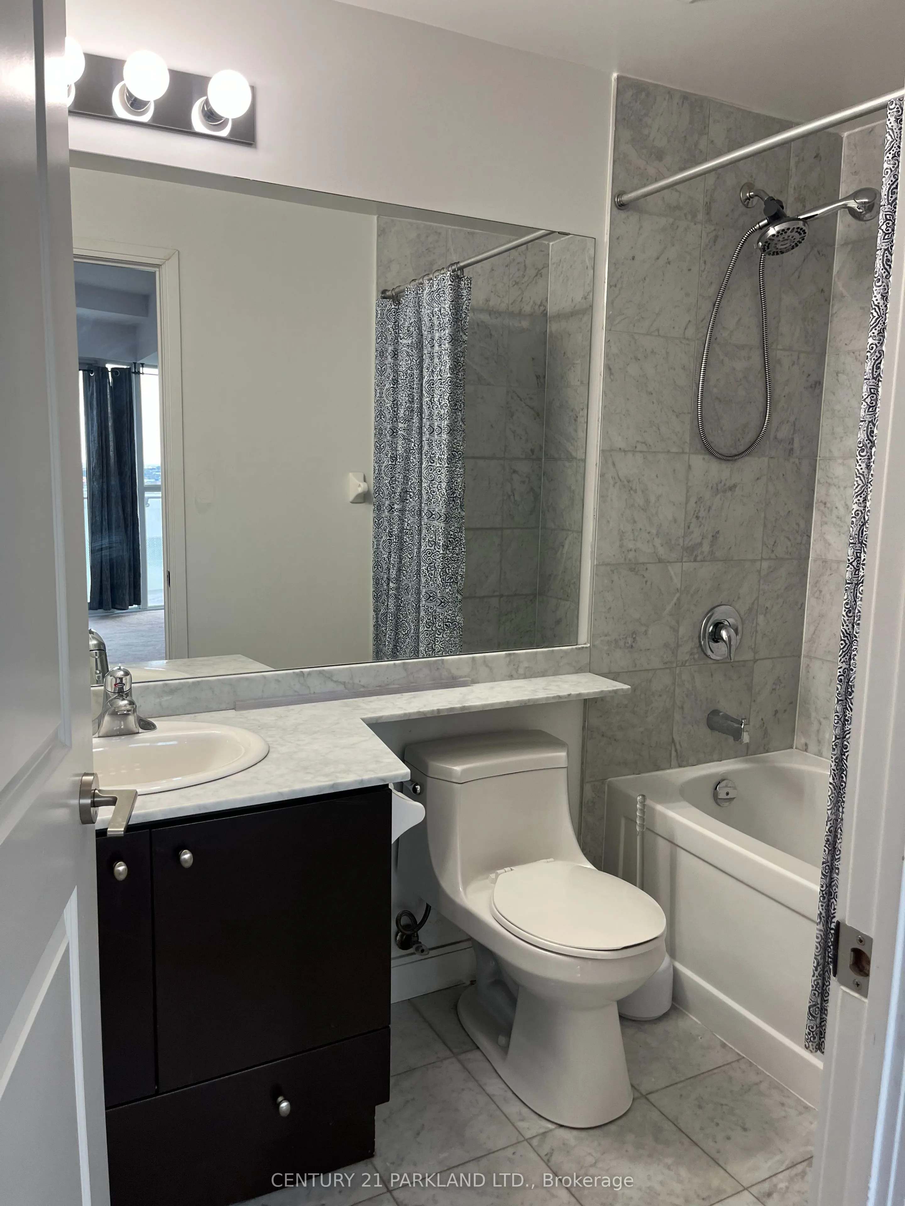 50 Absolute Avenue, #2501