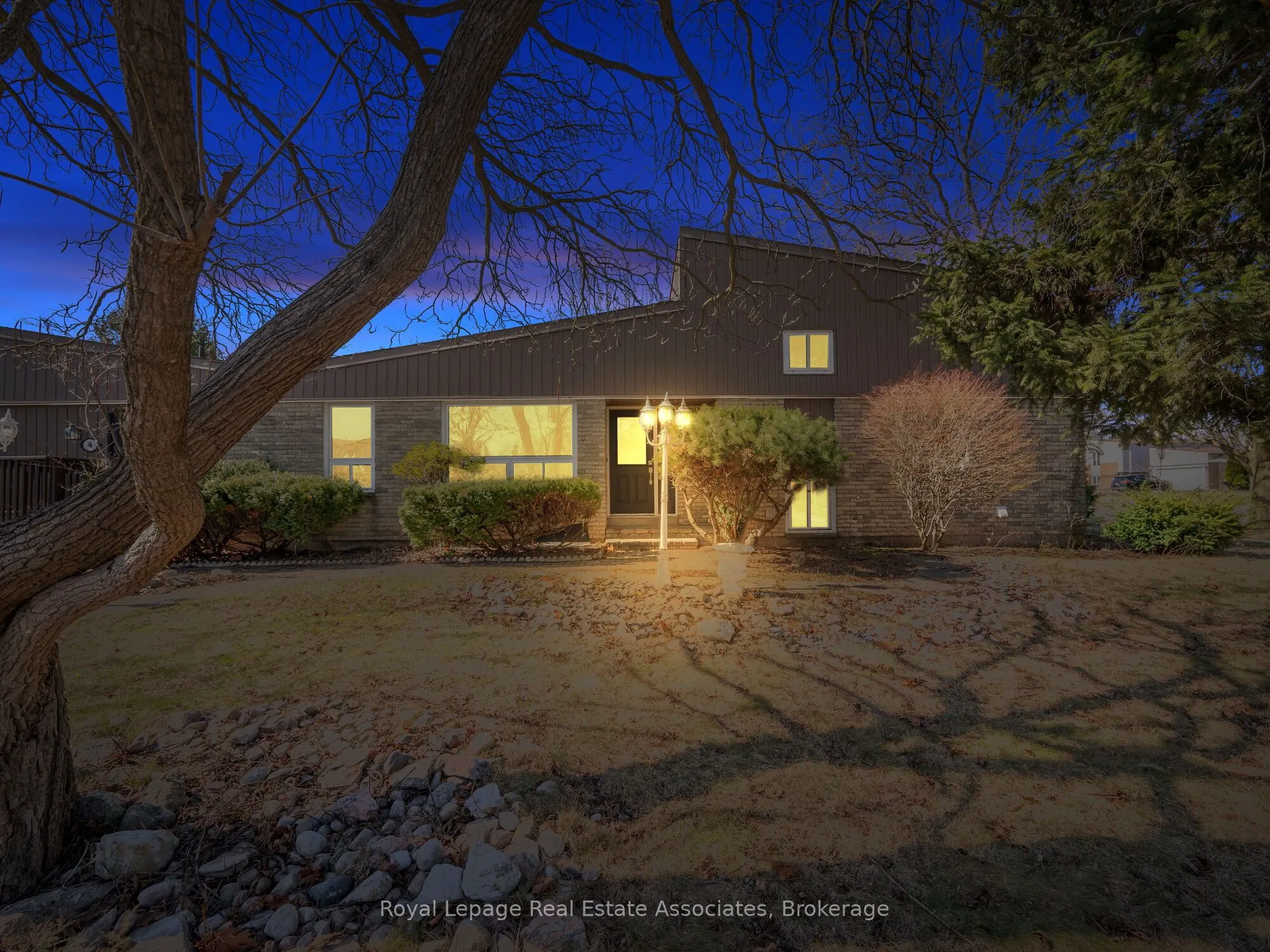 4 Dunray Court