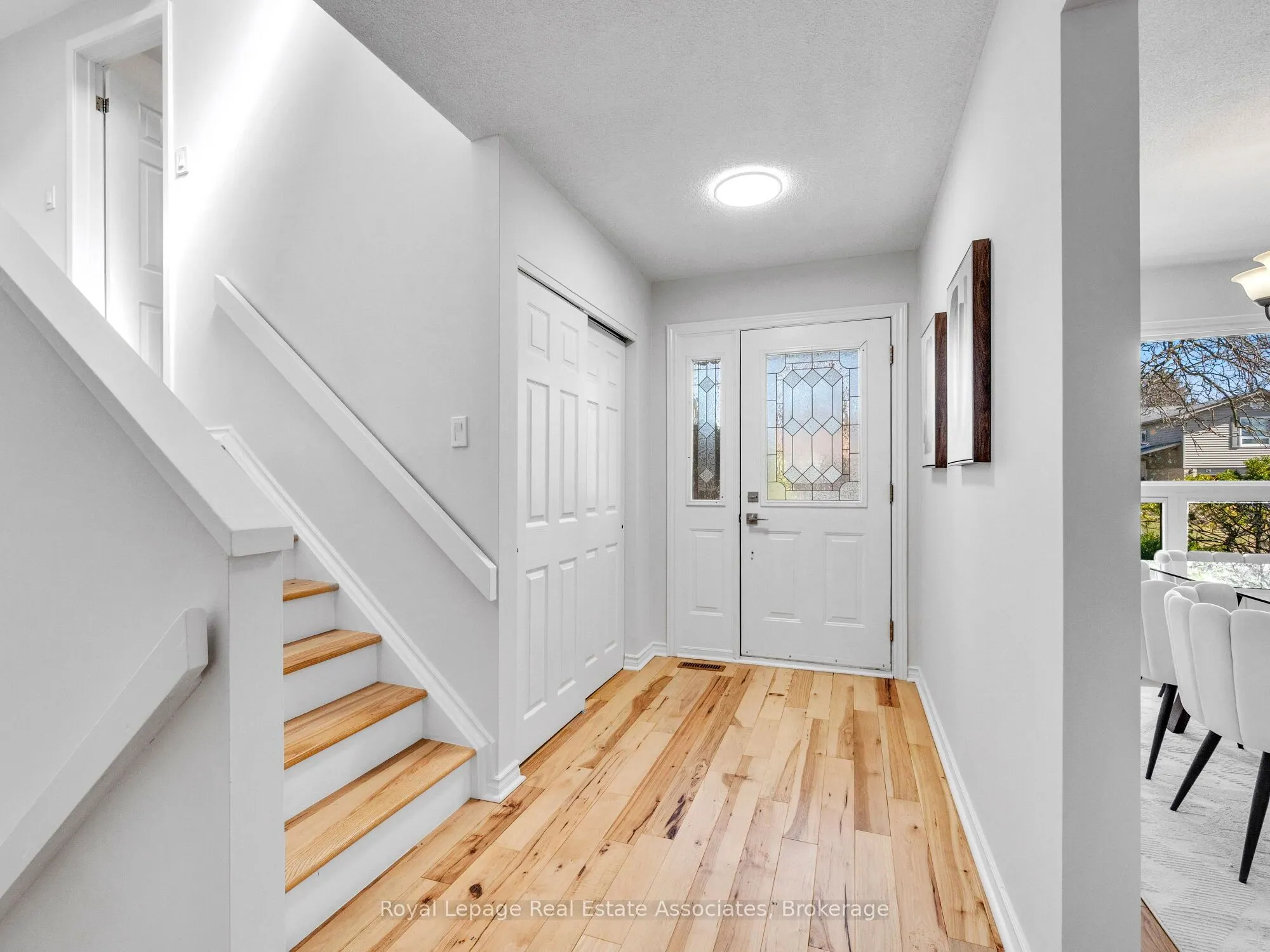 4 Dunray Court