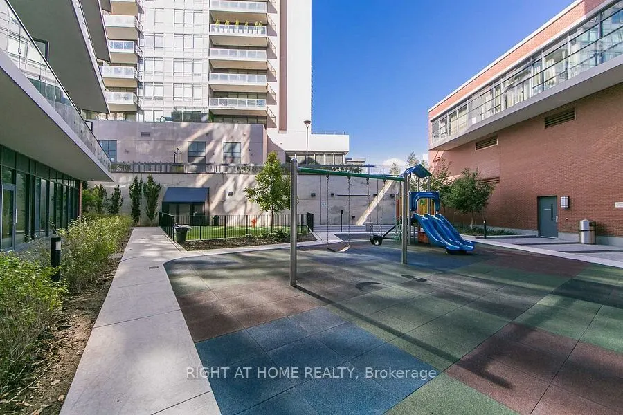 10 Park Lawn Road, #2001