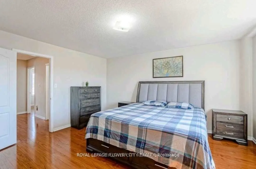 65 Tianalee Crescent