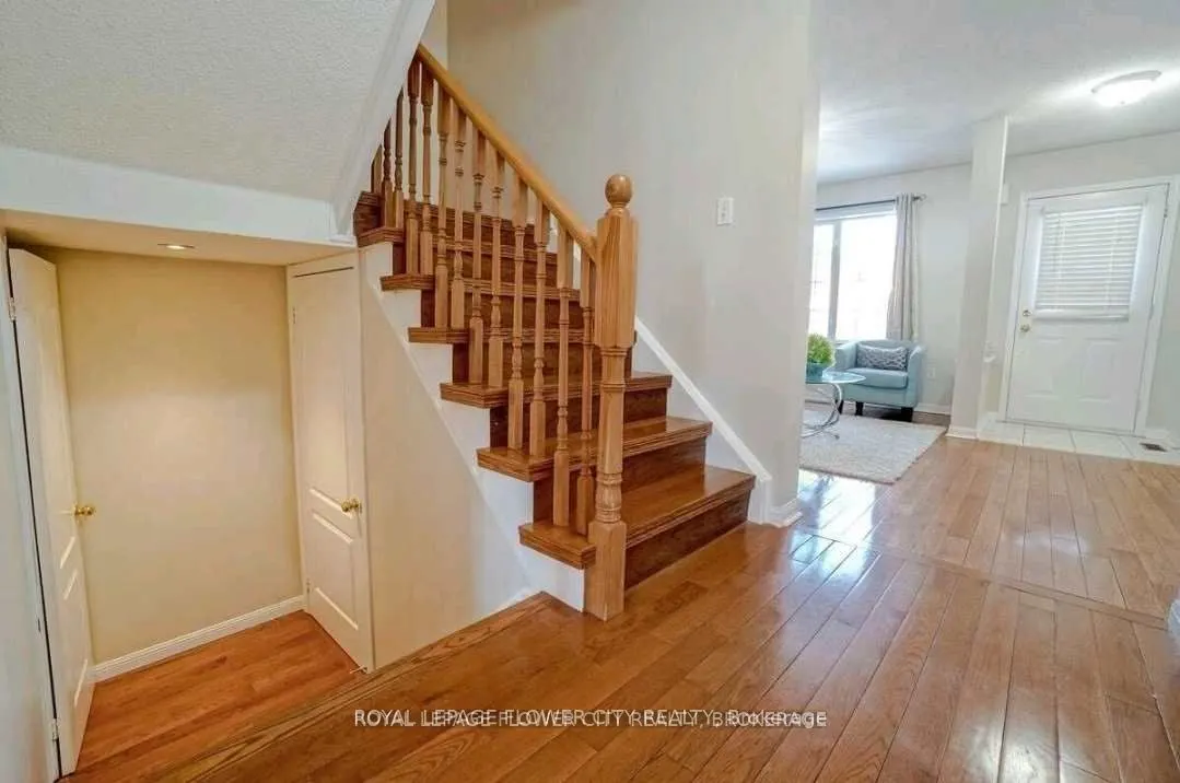 65 Tianalee Crescent