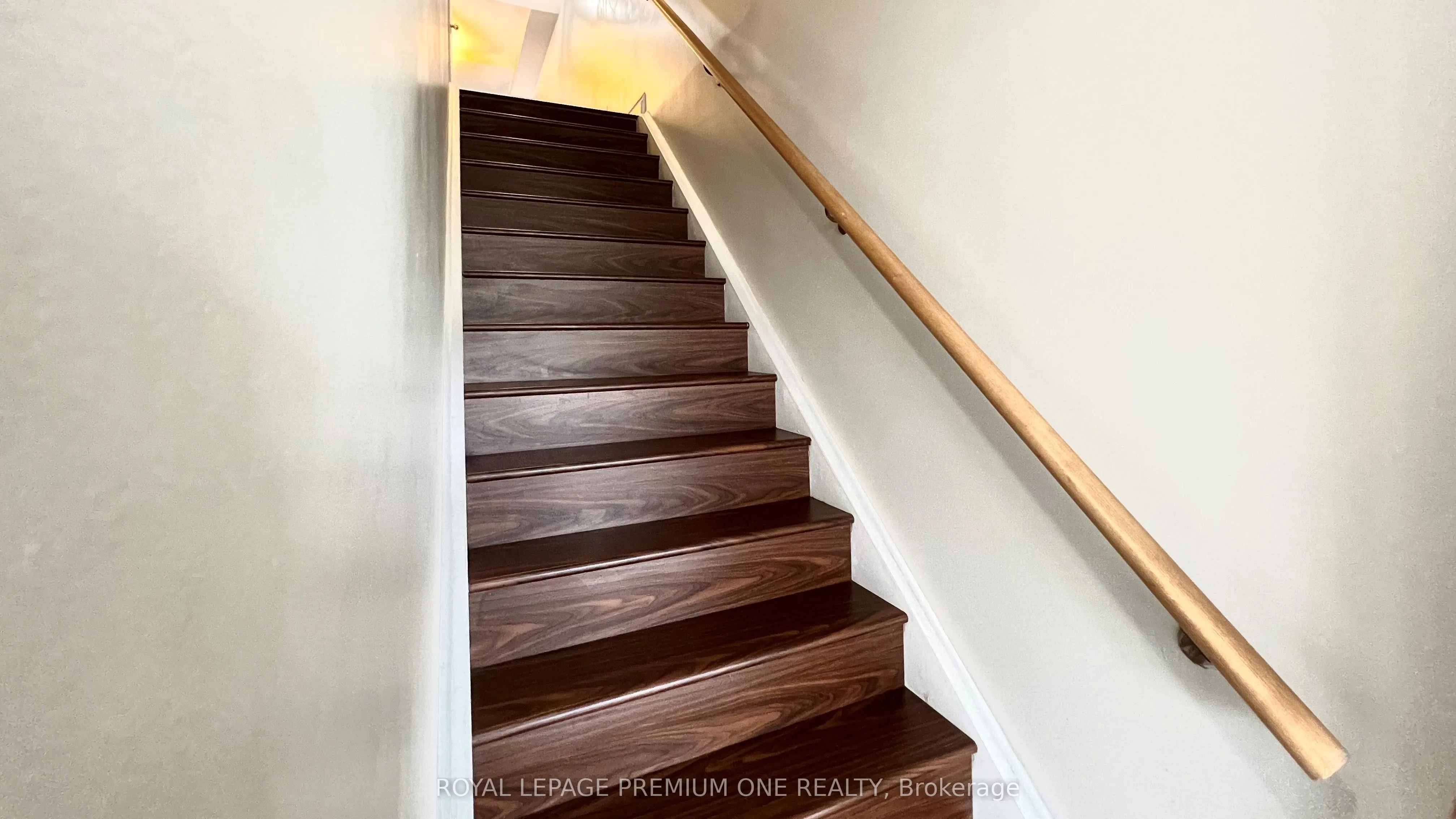 3041 Finch Avenue, #2069