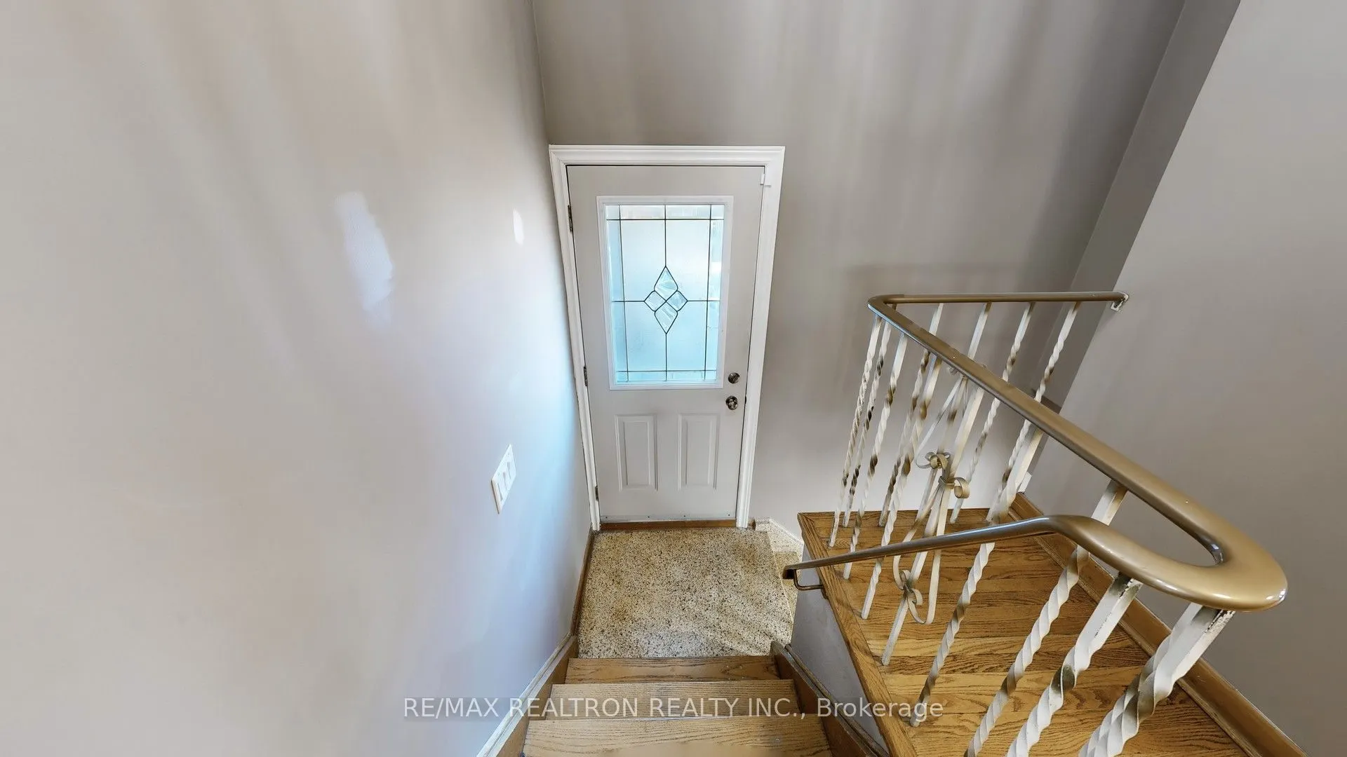 14 Little Boulevard