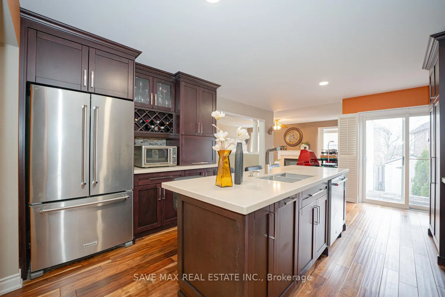 82 Belmont Boulevard