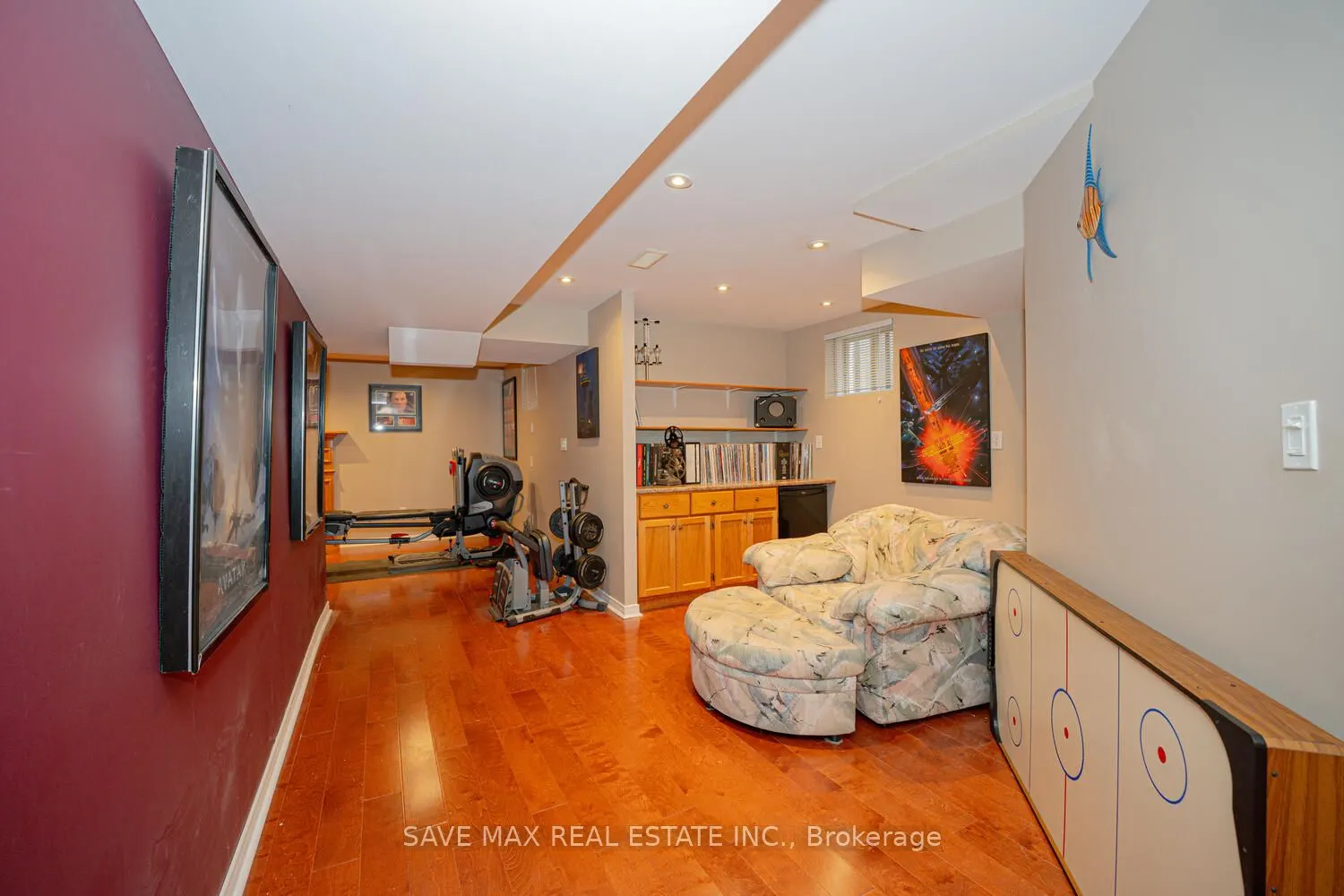 82 Belmont Boulevard