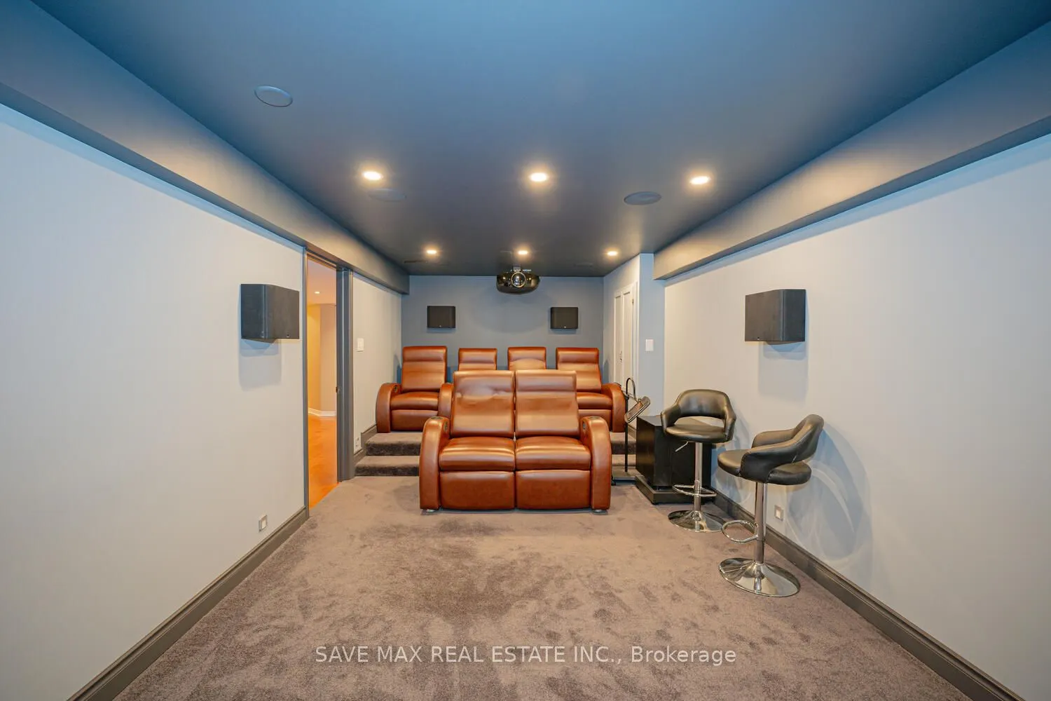 82 Belmont Boulevard