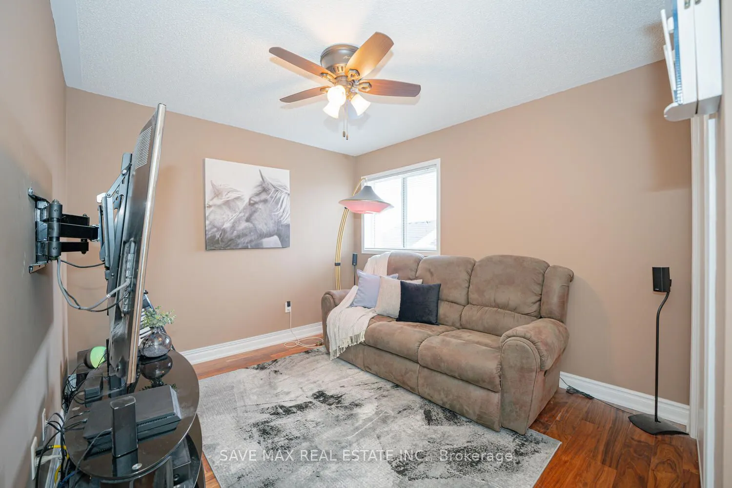 82 Belmont Boulevard