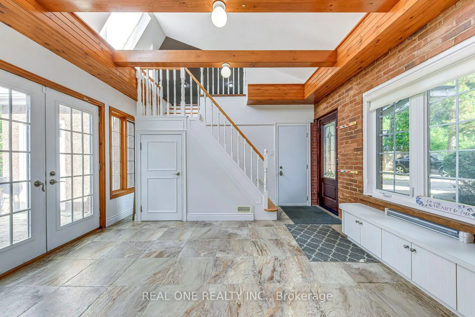 308 Morrison Road