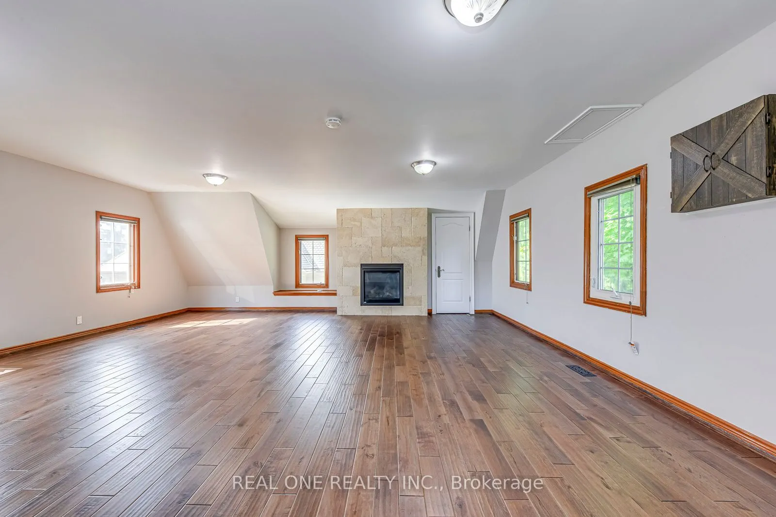 308 Morrison Road