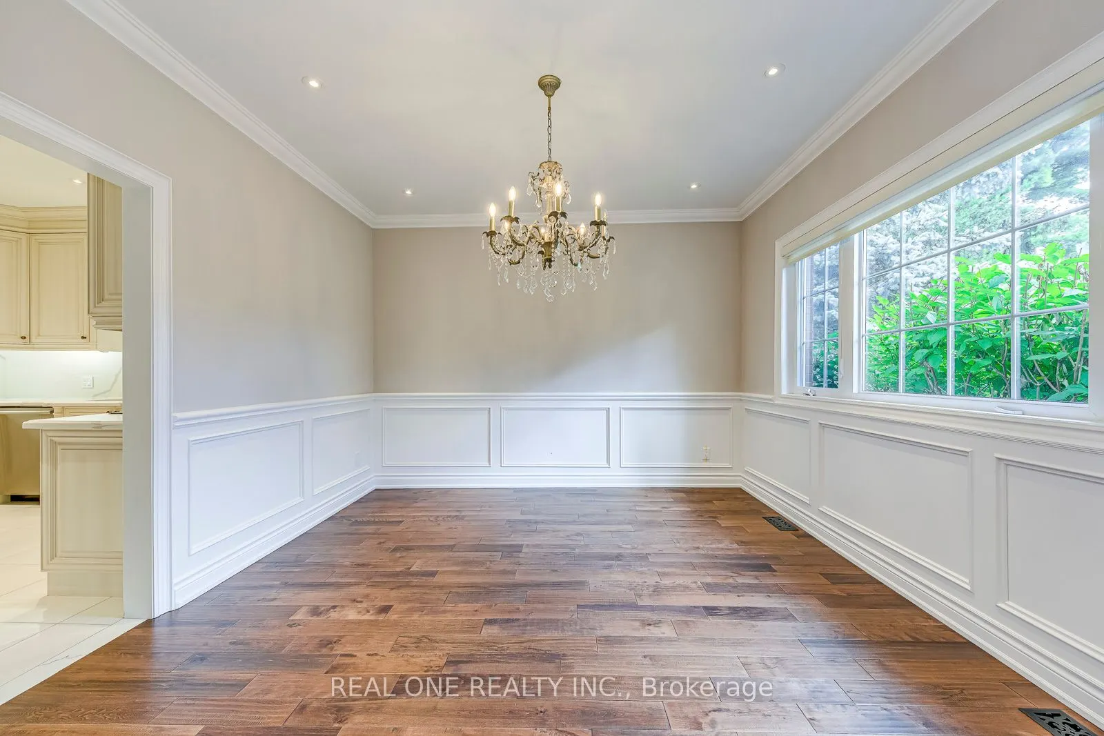 308 Morrison Road