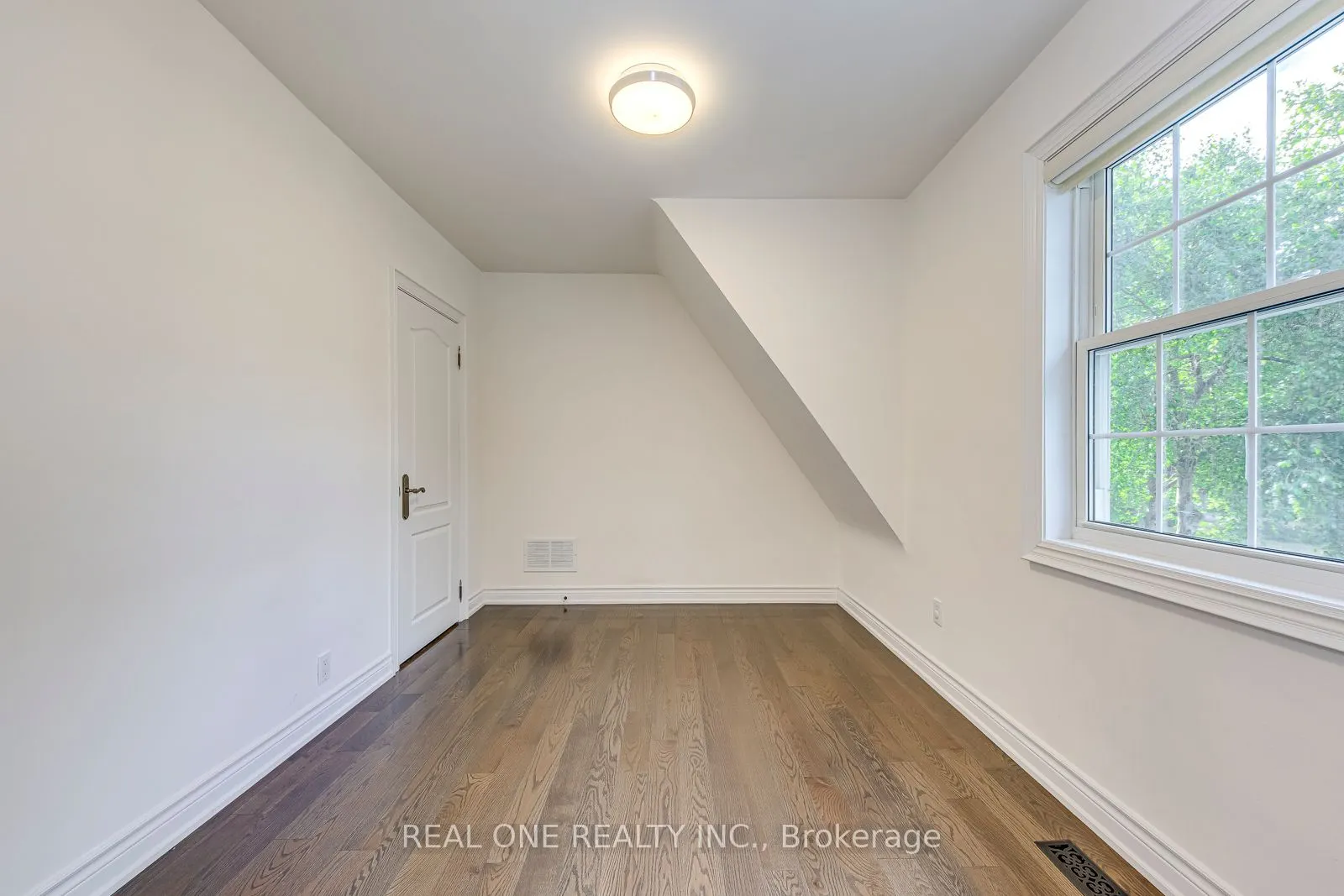 308 Morrison Road