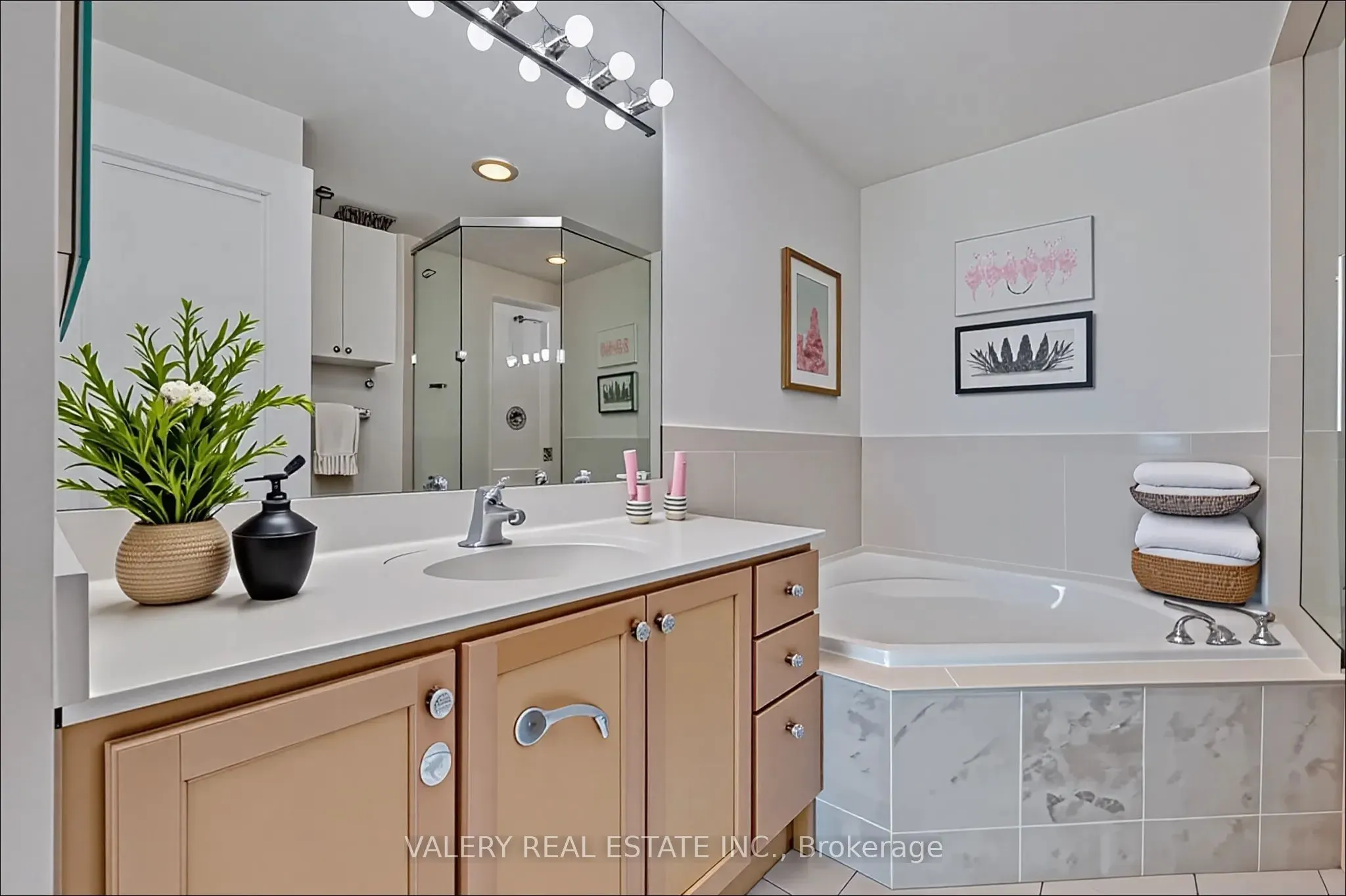 90 Absolute Avenue, #2701