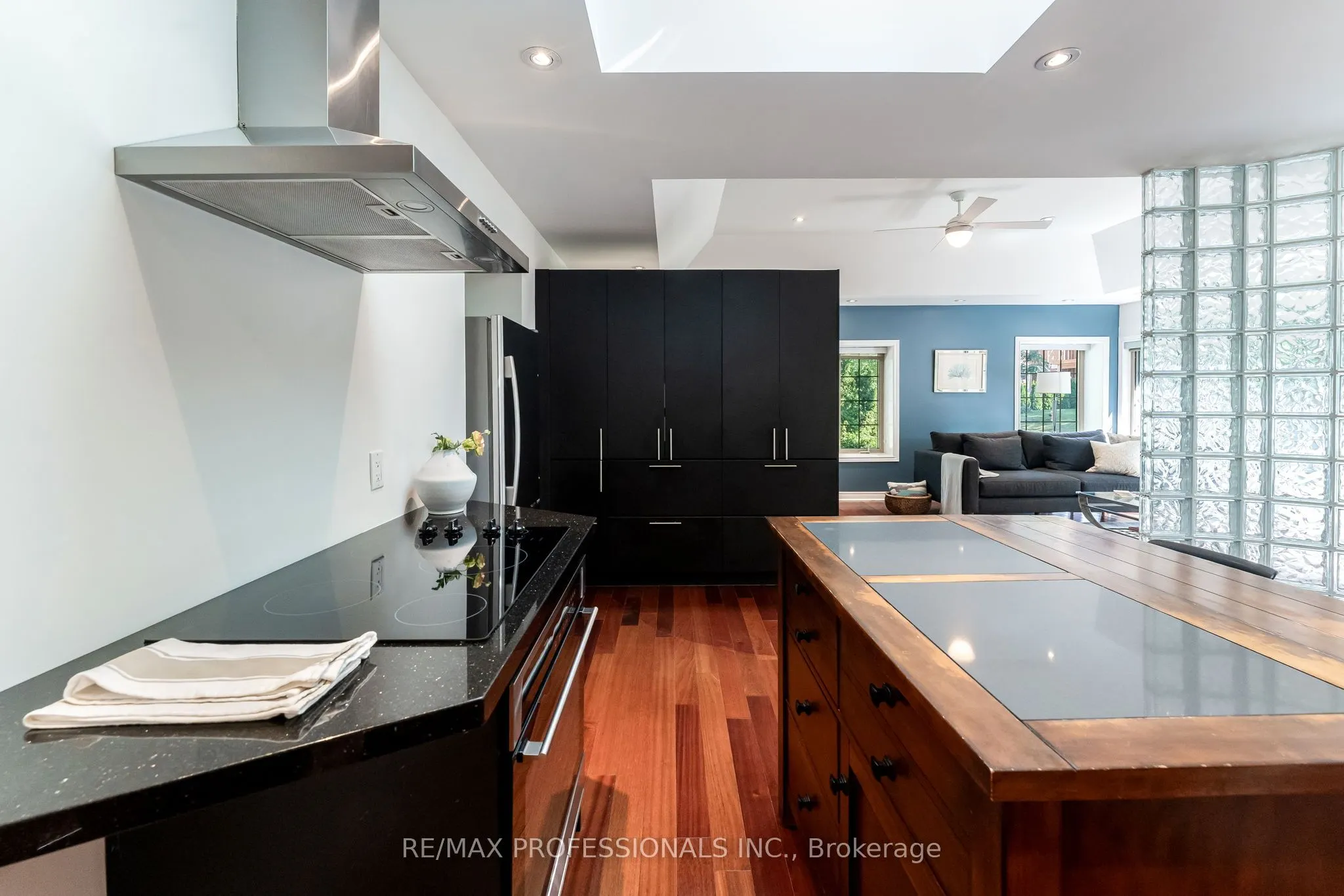 34 Monkton Avenue