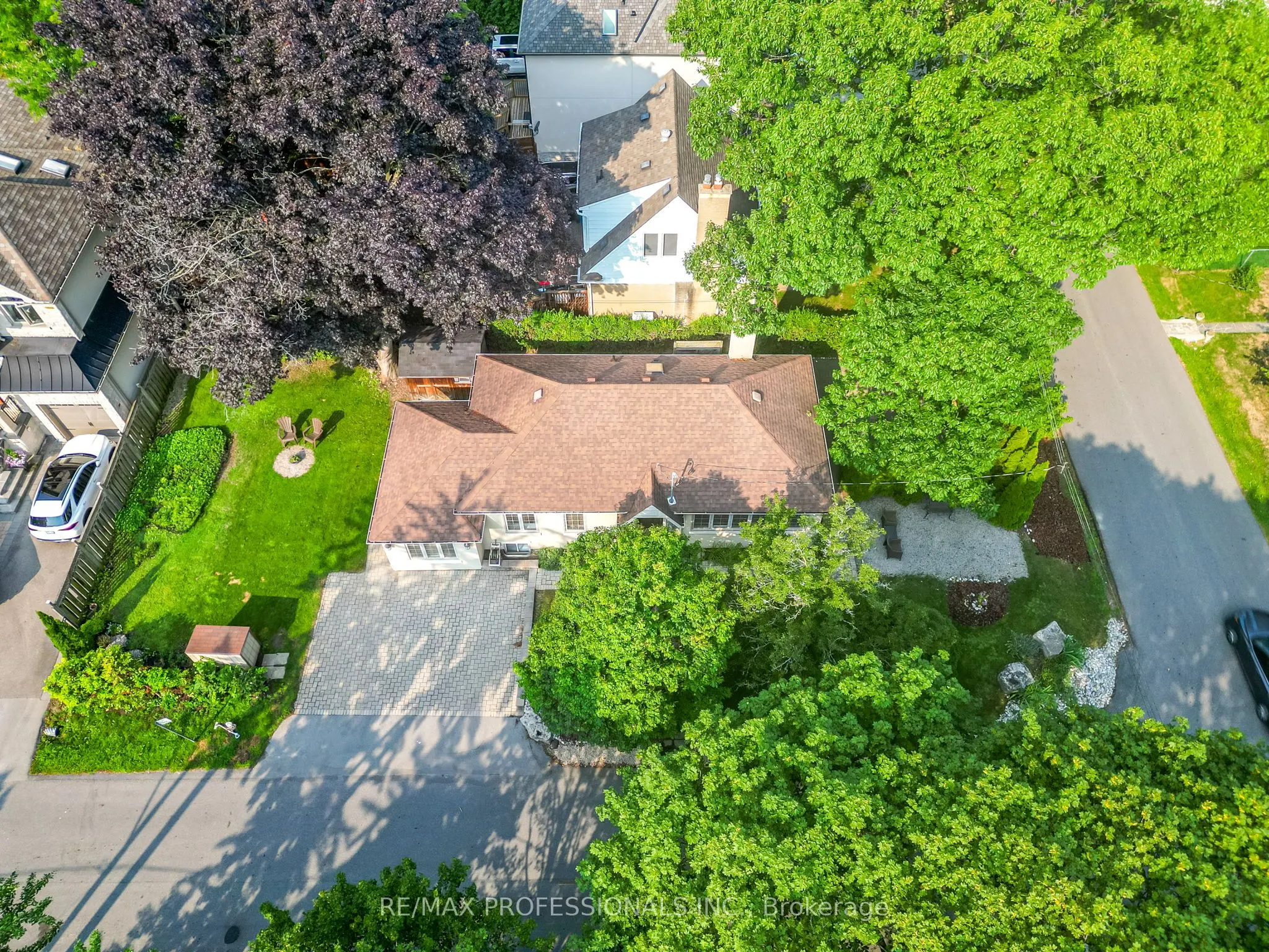 34 Monkton Avenue