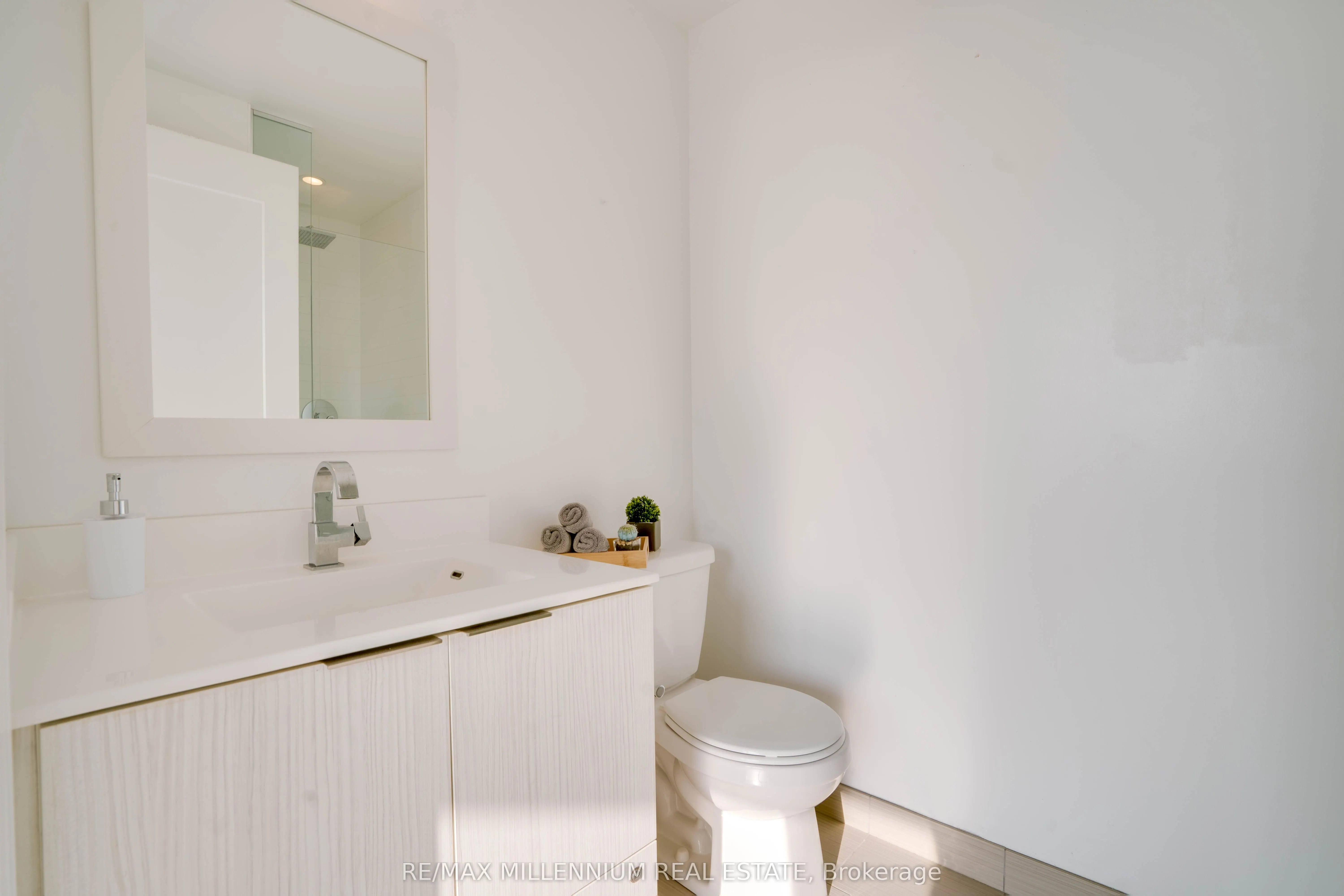 56 Annie Craig Drive, #3105