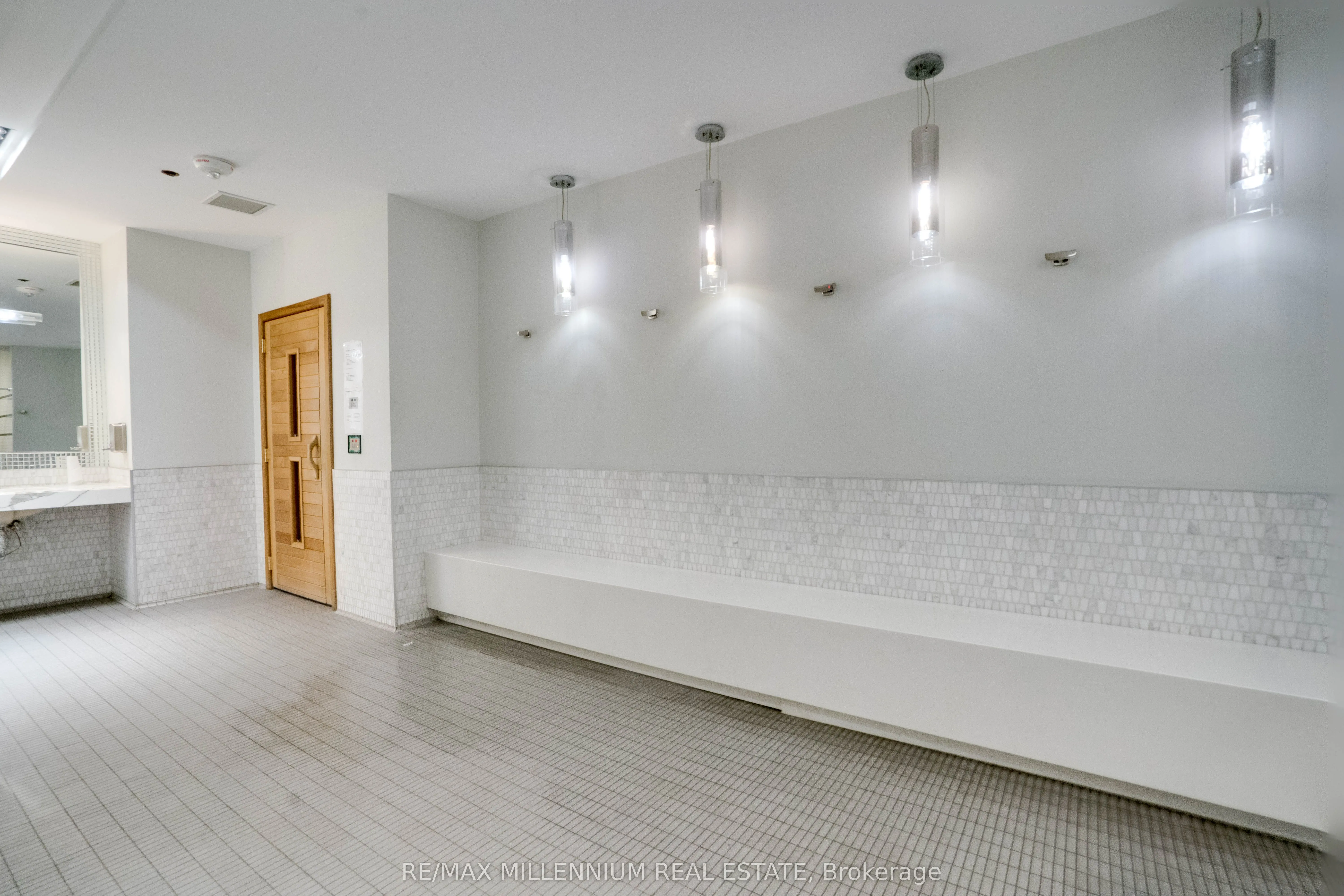56 Annie Craig Drive, #3105