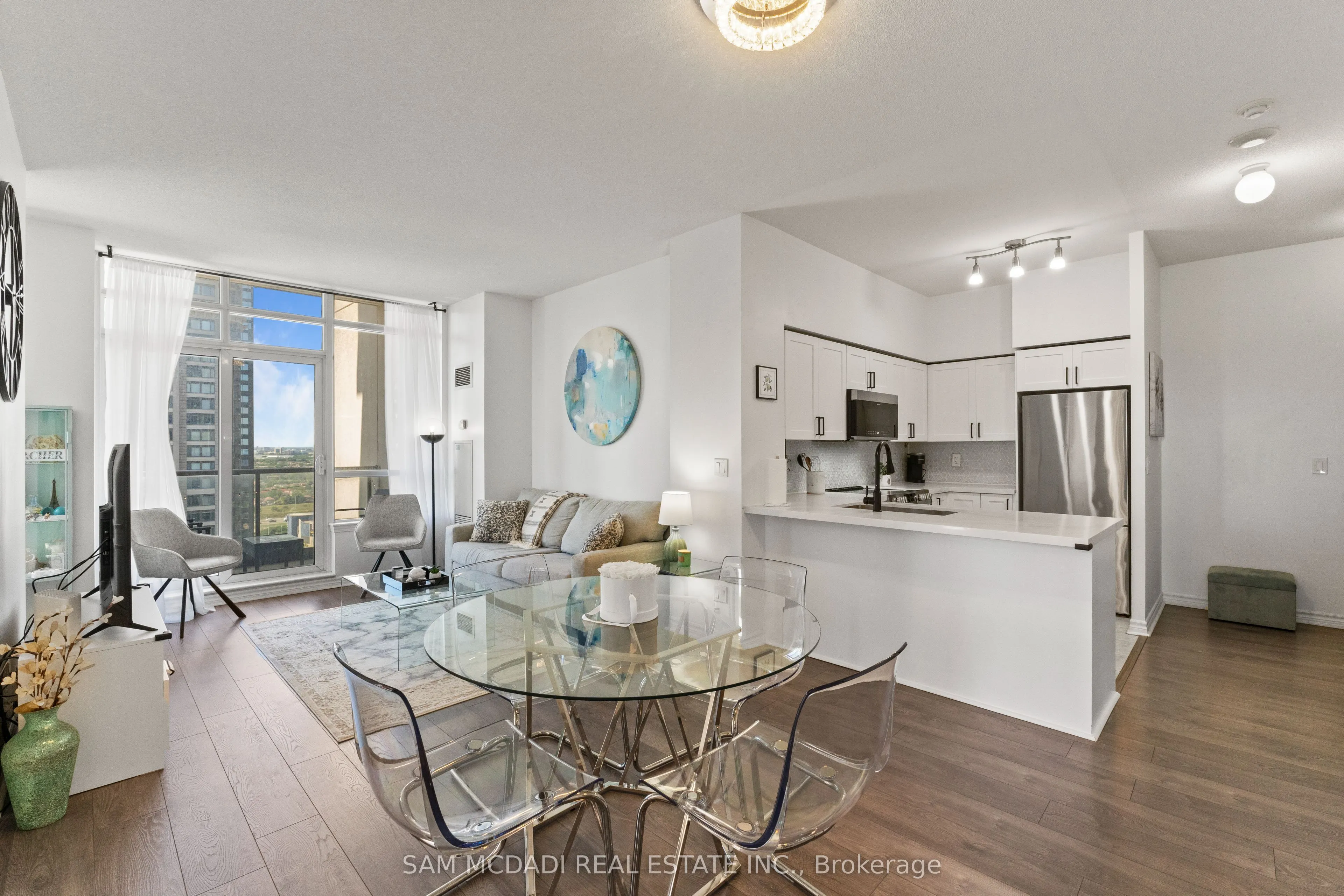 388 Prince Of Wales Drive, #2404