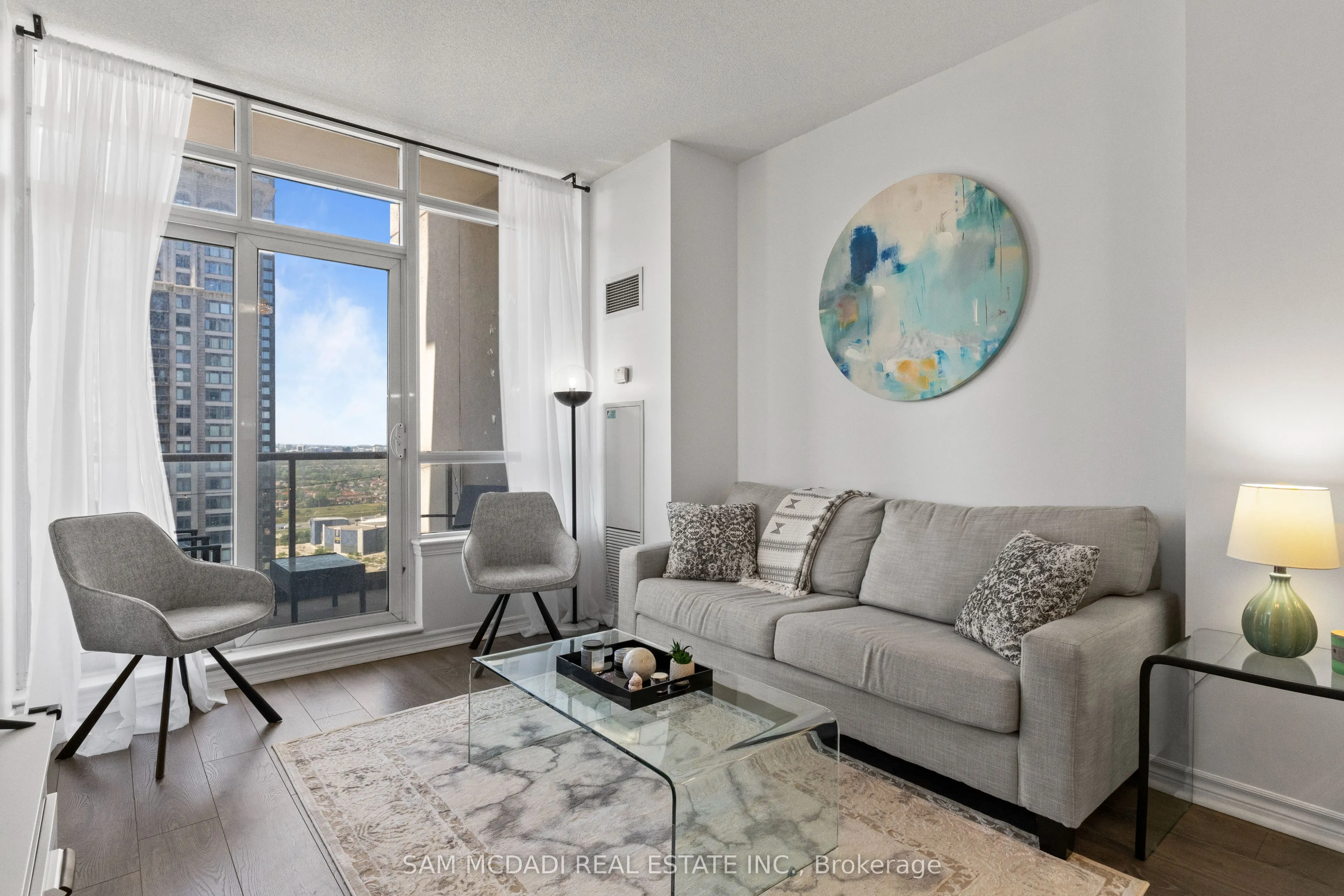 388 Prince Of Wales Drive, #2404