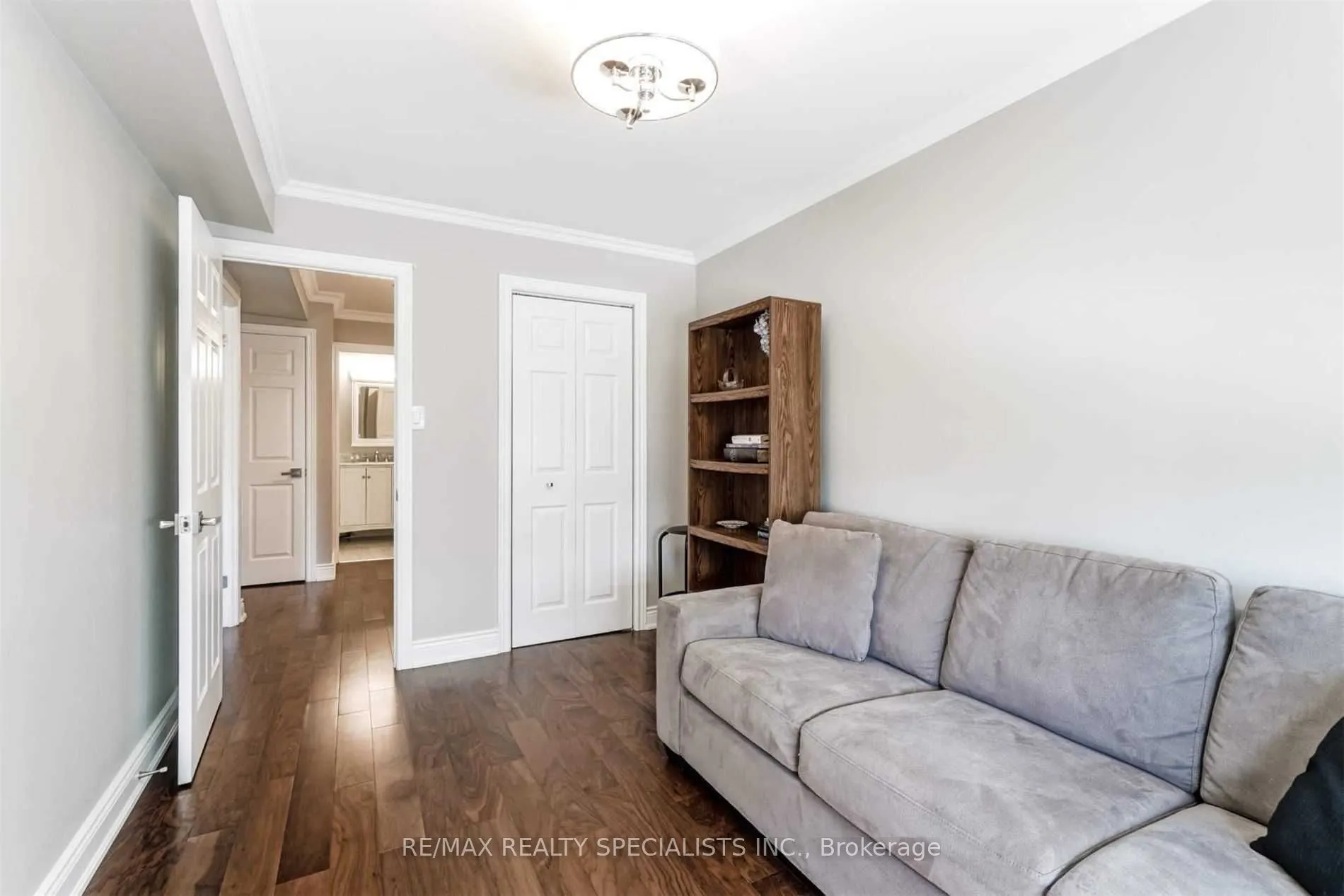 50 Elm Drive E, #203