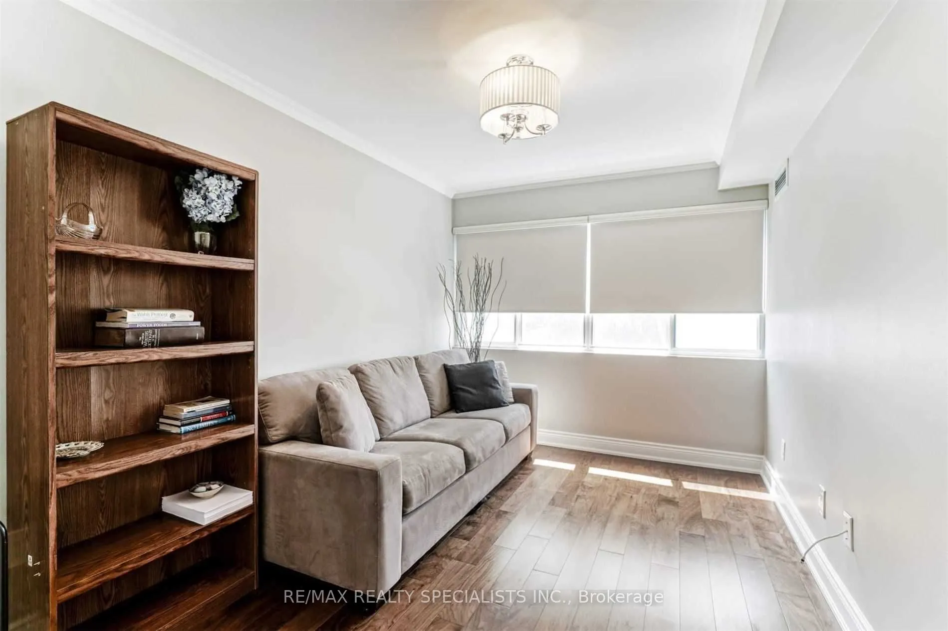 50 Elm Drive E, #203