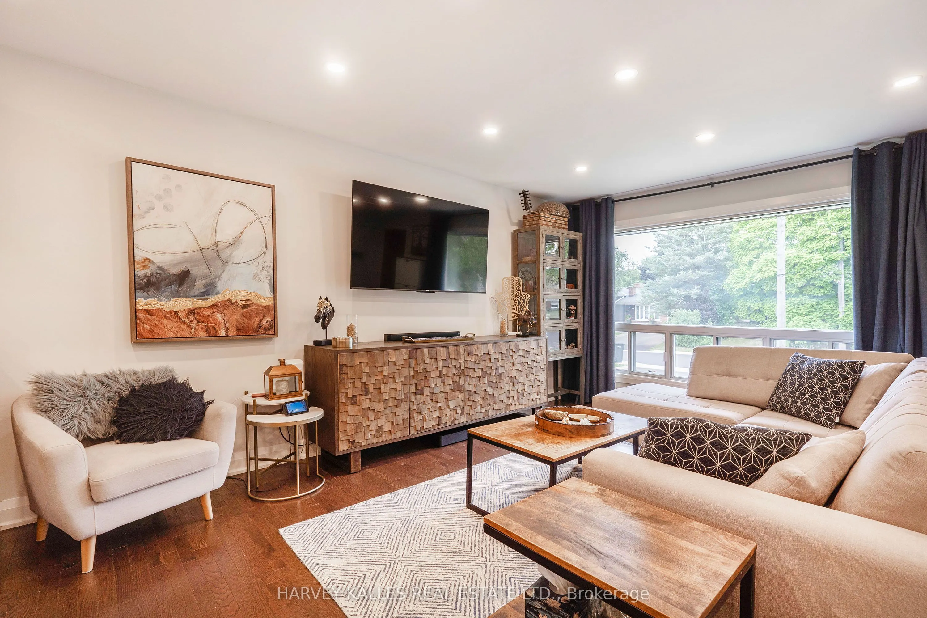 49 Theodore Drive