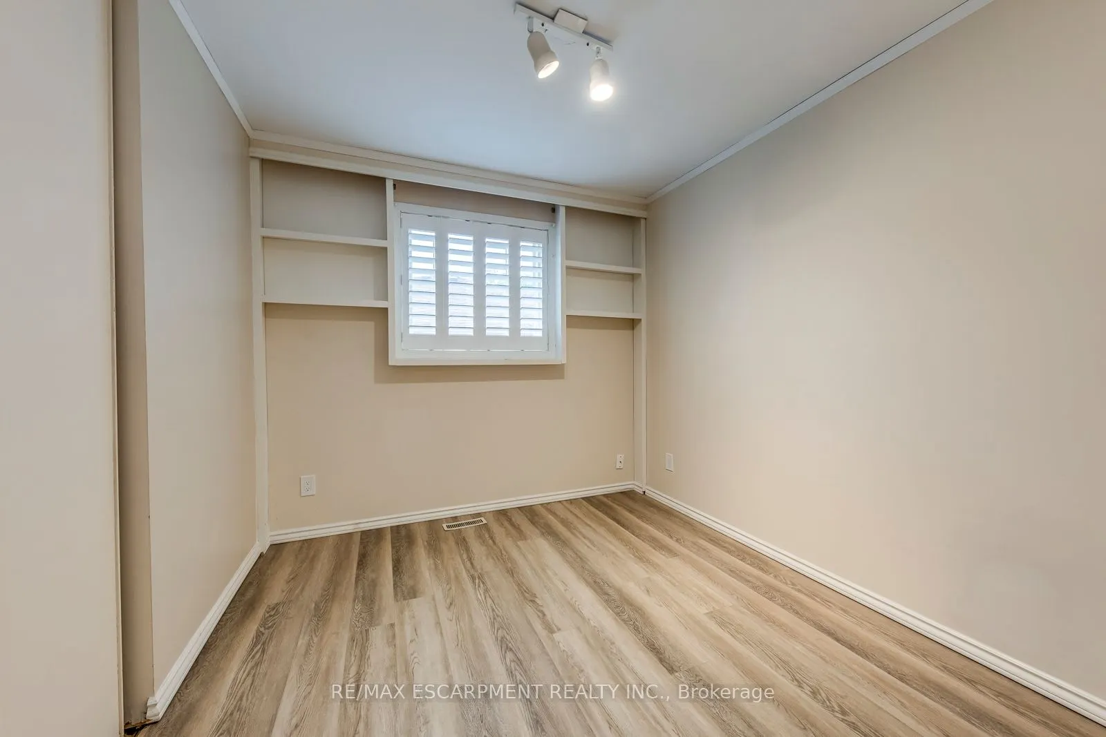 1236 Grange Road