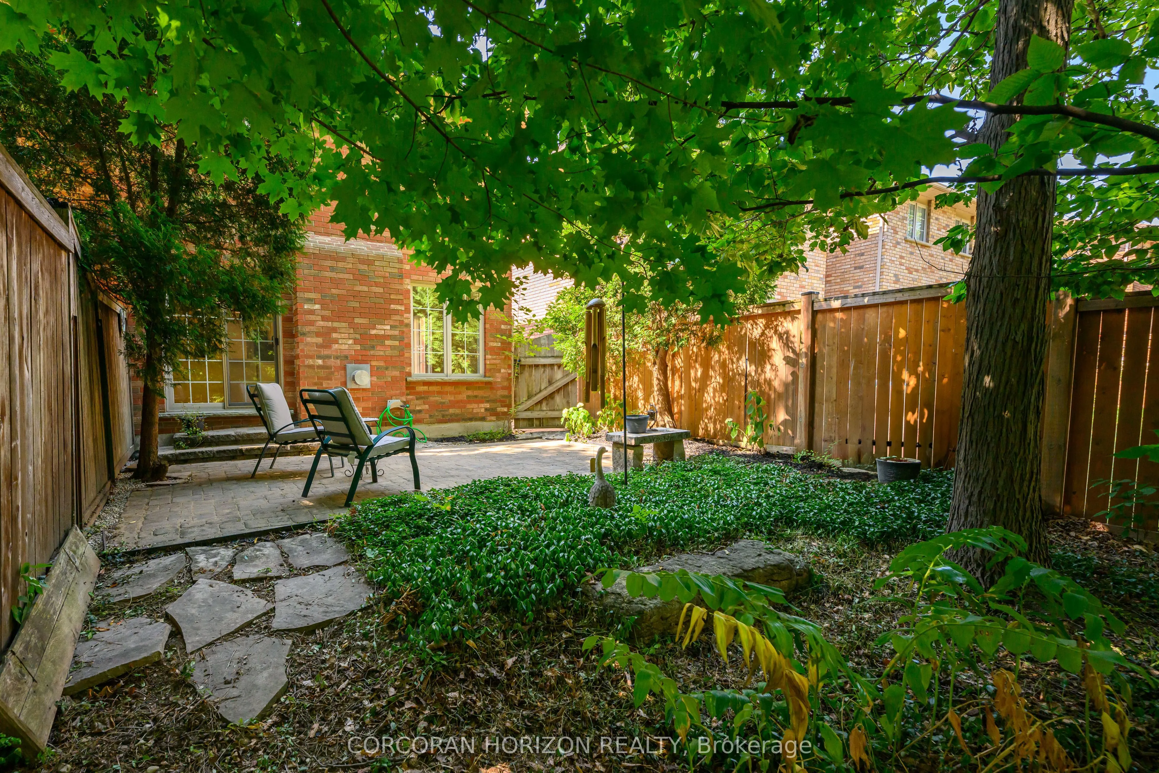 1465 Headon Road