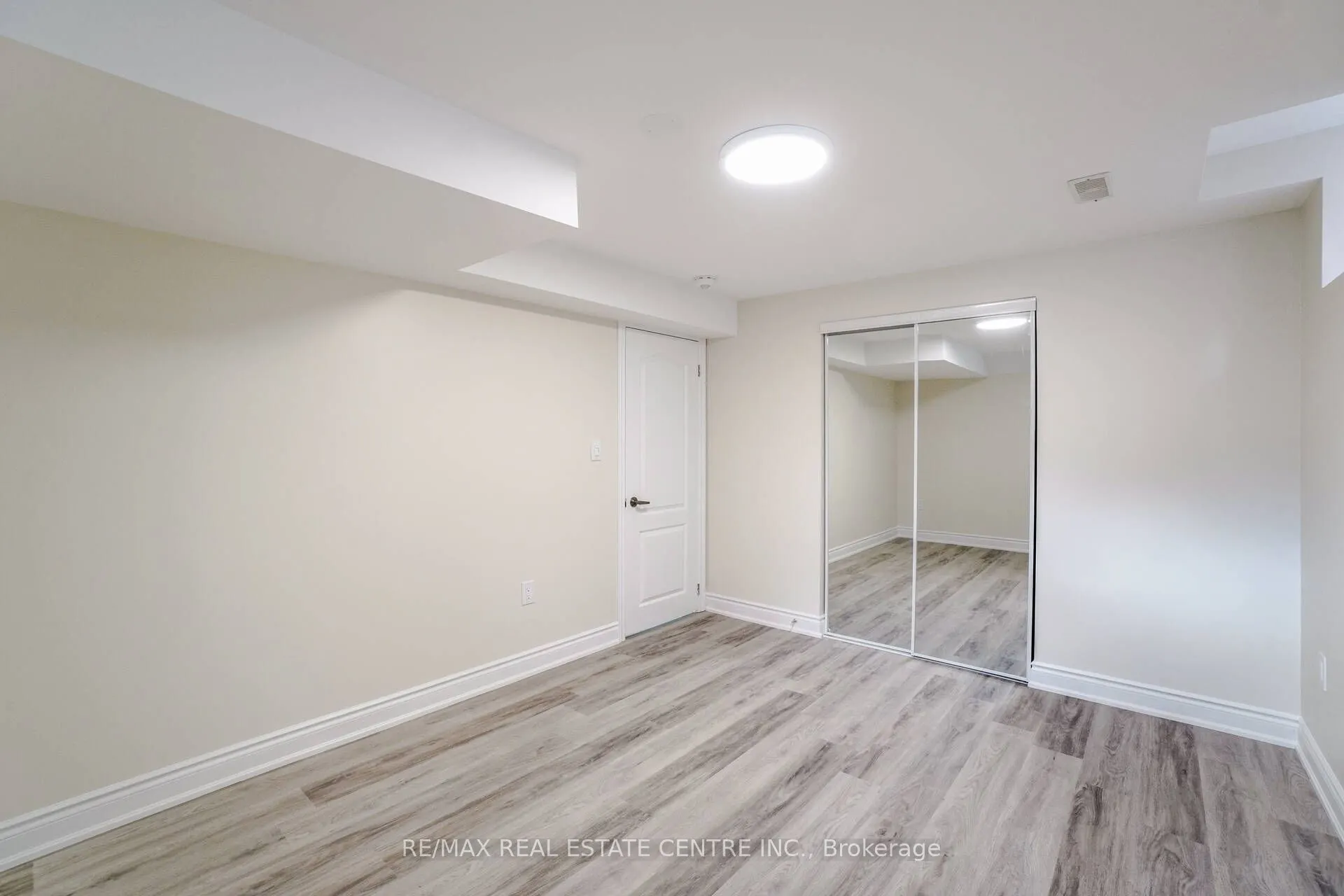 3252 Escada Drive
