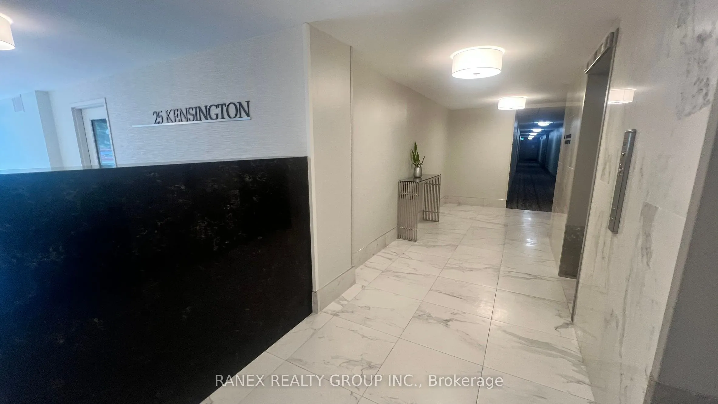 25 Kensington Road, #1407