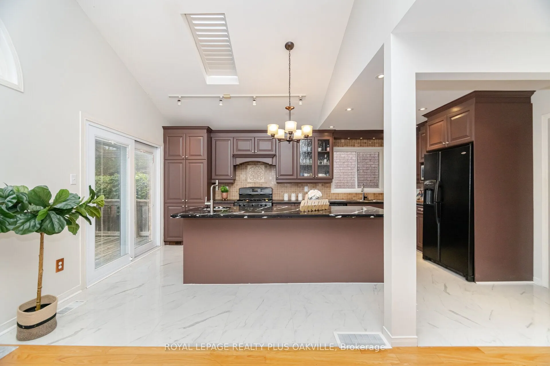 5974 Tweed Court