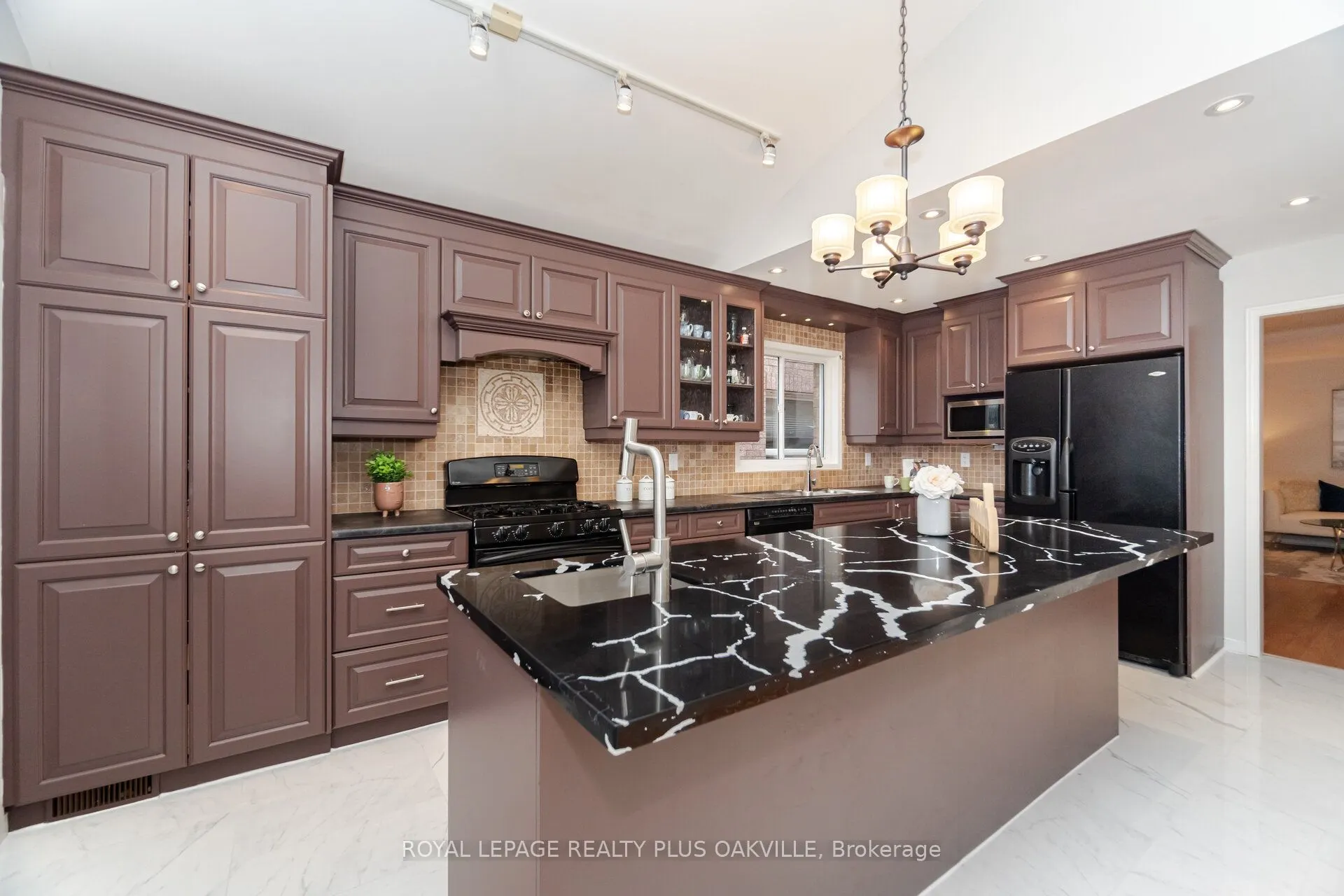 5974 Tweed Court