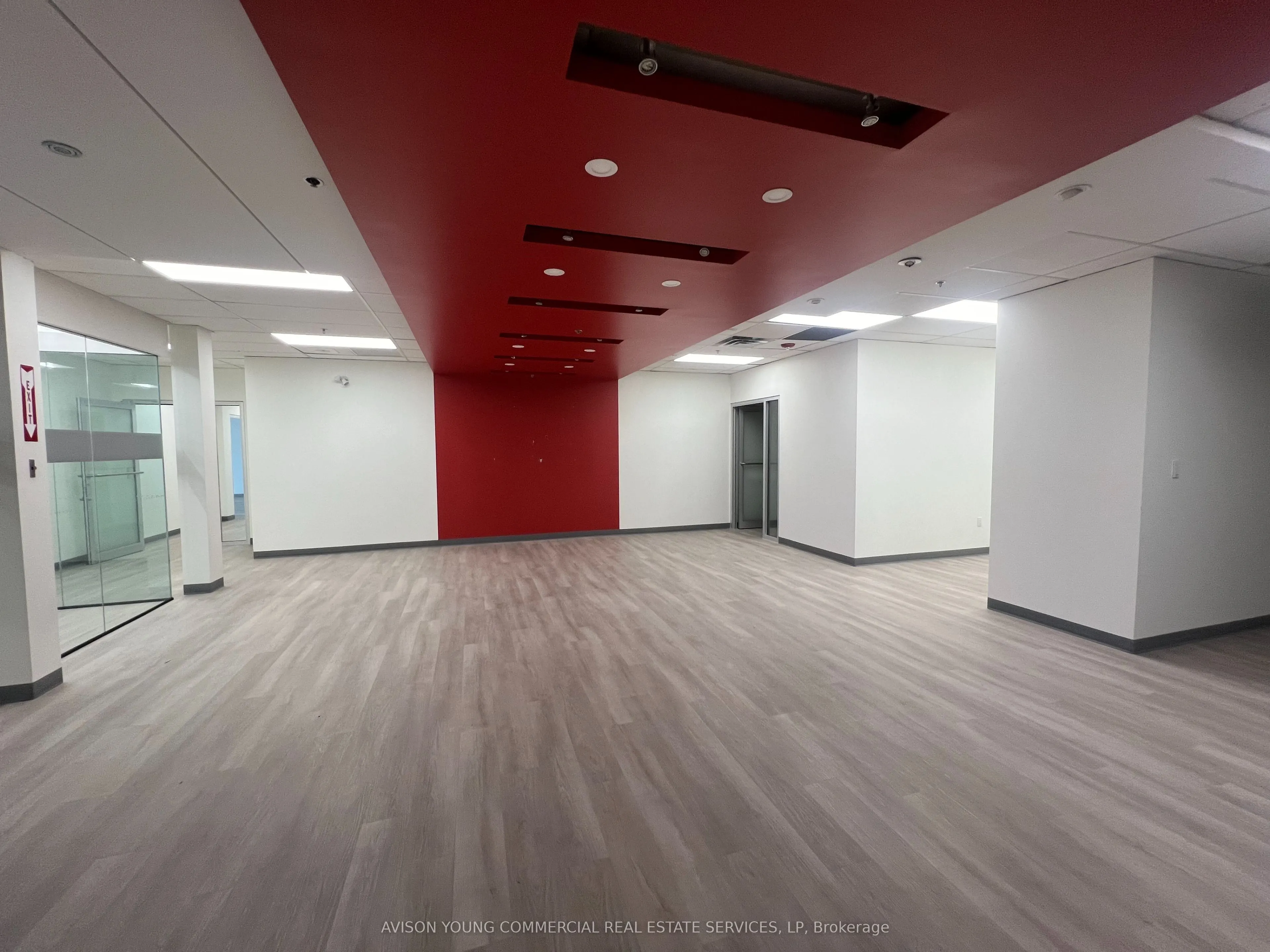 335 Britannia Road E, #2nd Flr