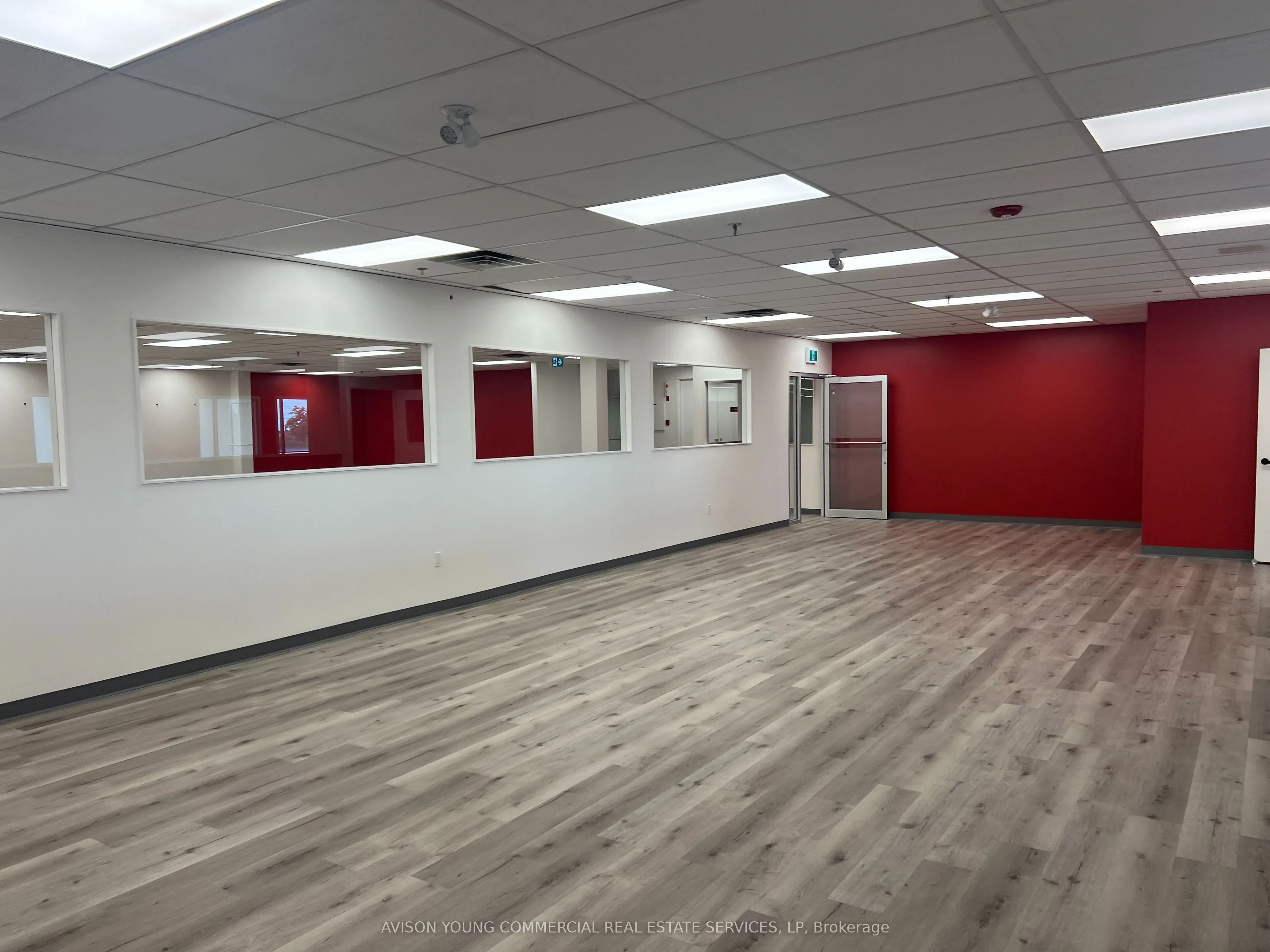 335 Britannia Road E, #2nd Flr
