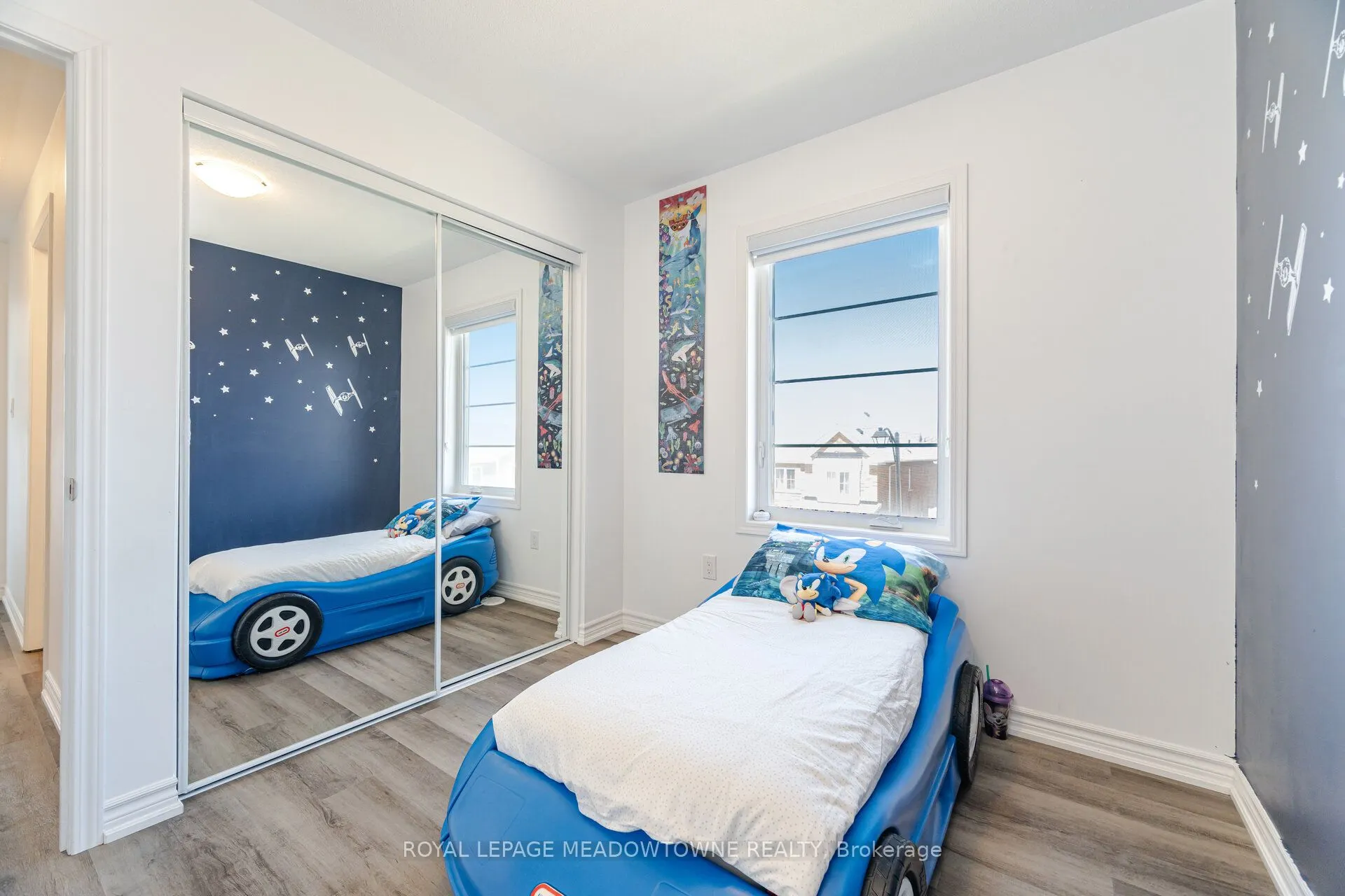 898 Cactus Point