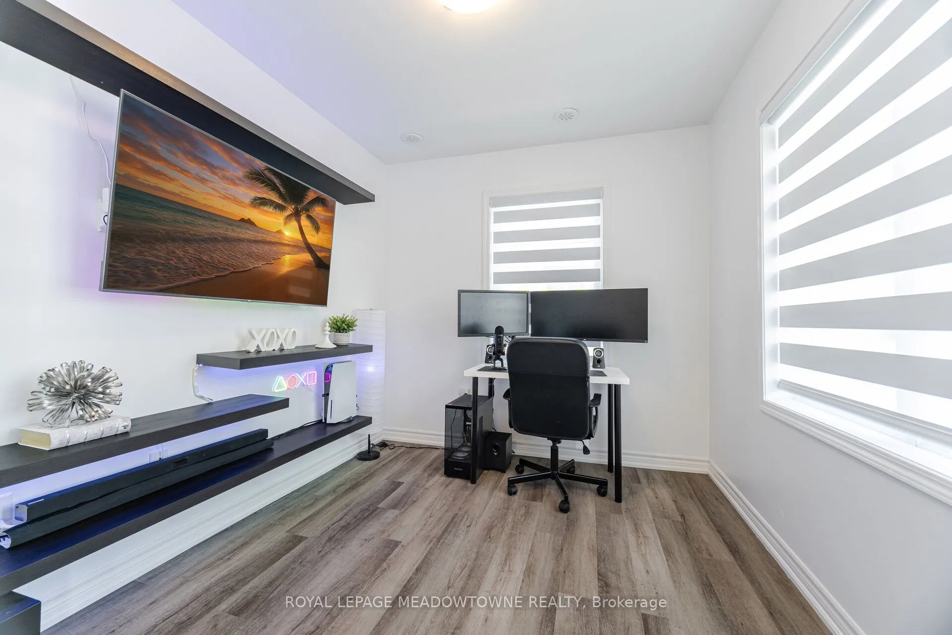 898 Cactus Point