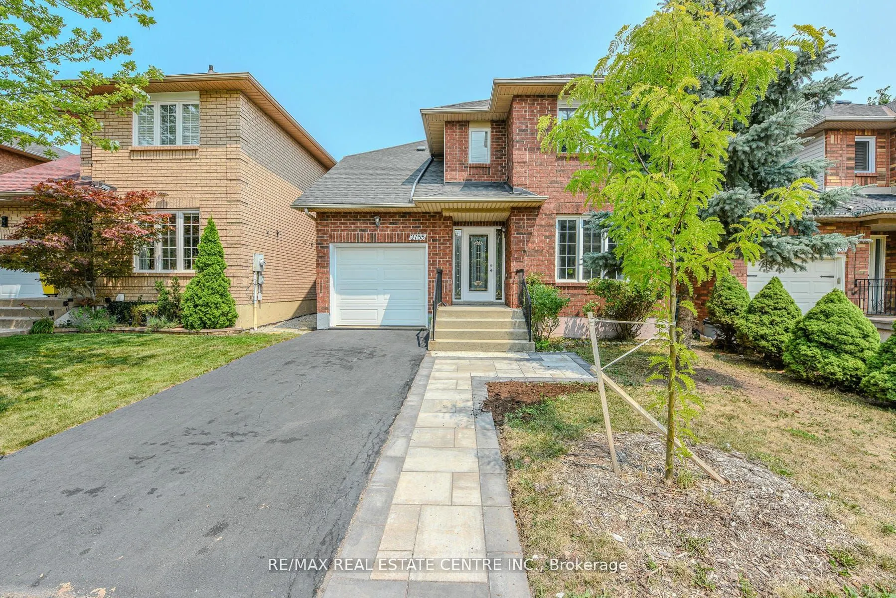 2155 Peachtree Lane