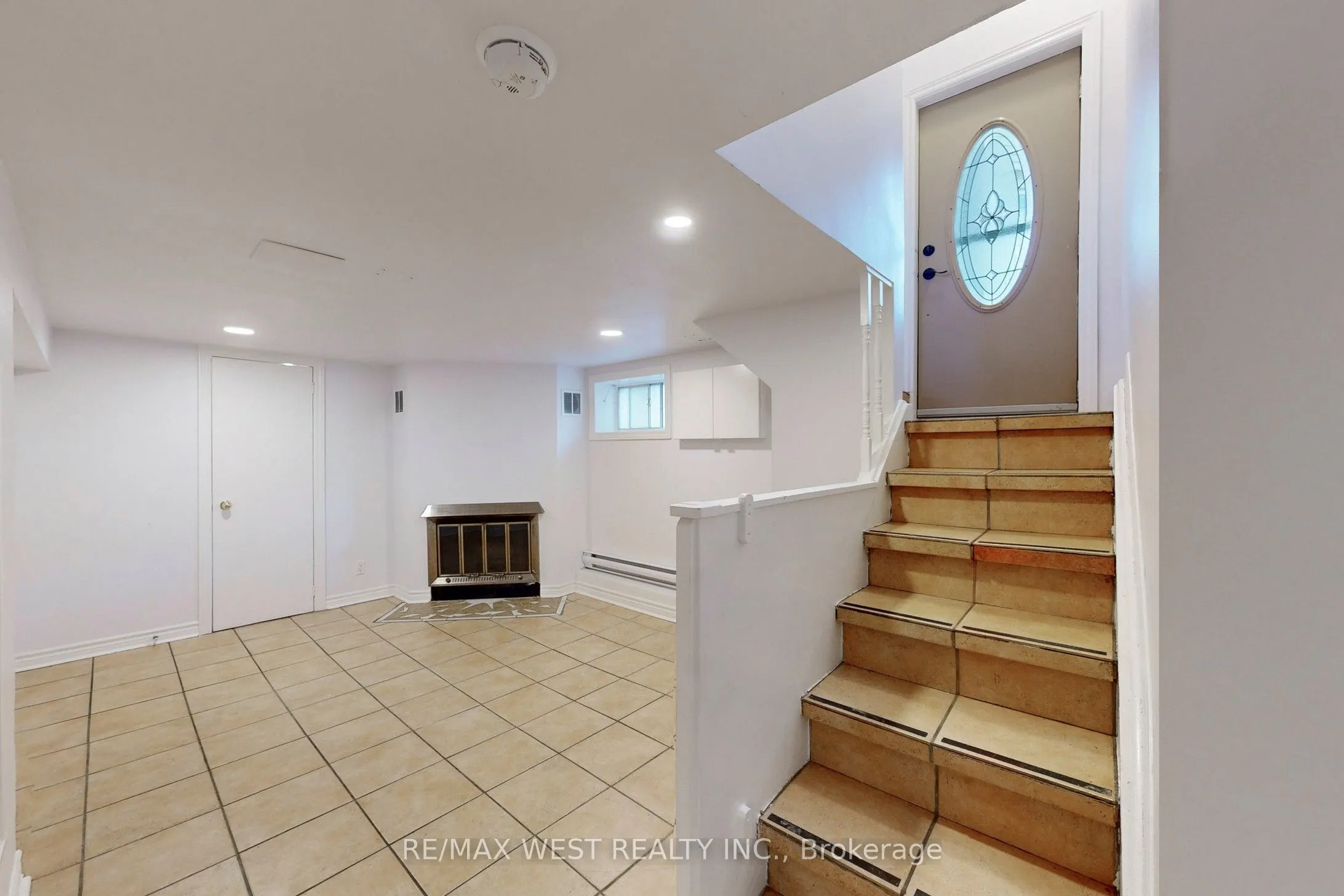 206 Howard Park Avenue